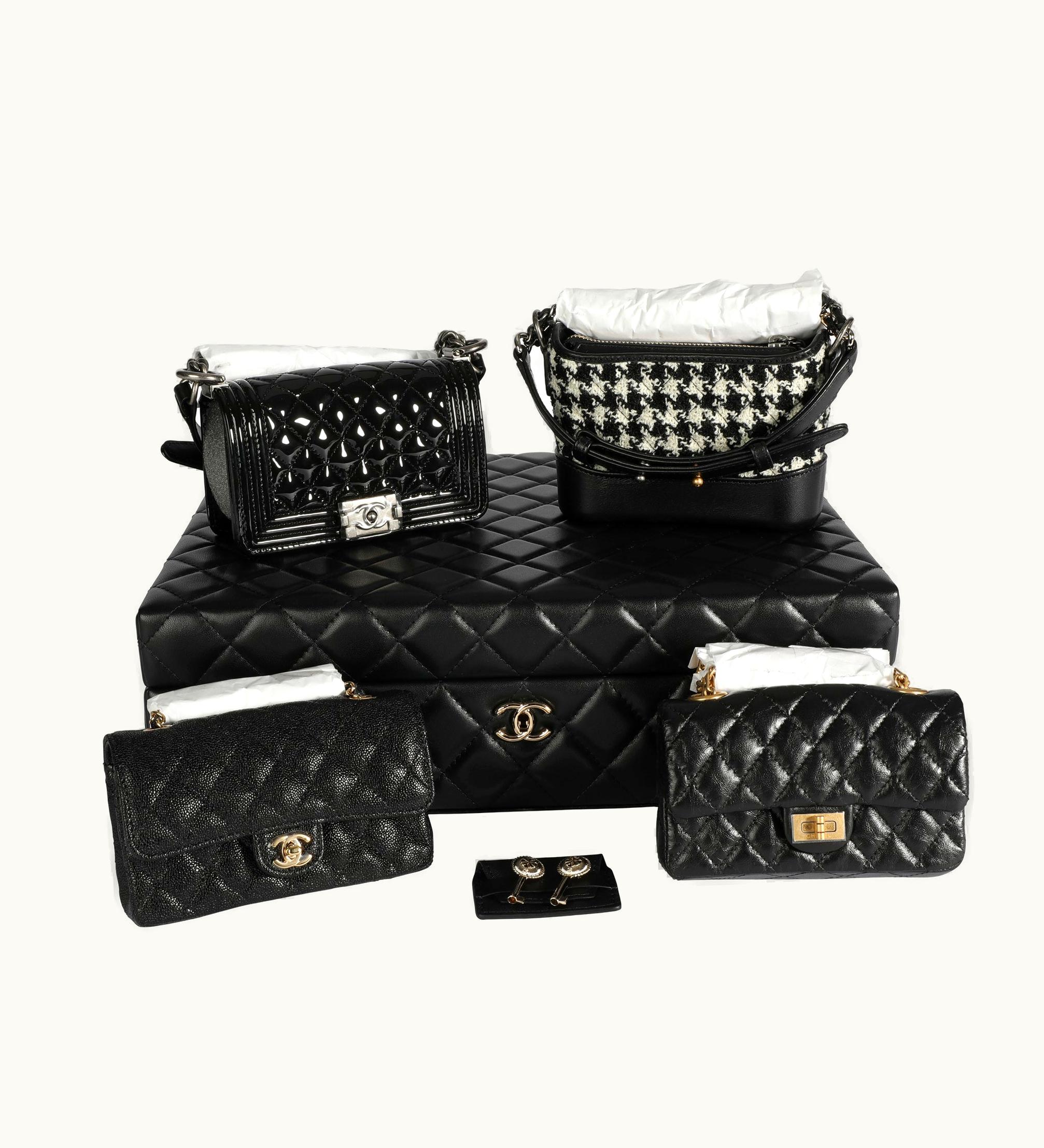 Chanel Nib Success Story Set Of 4 Mini Bags And Trunk
