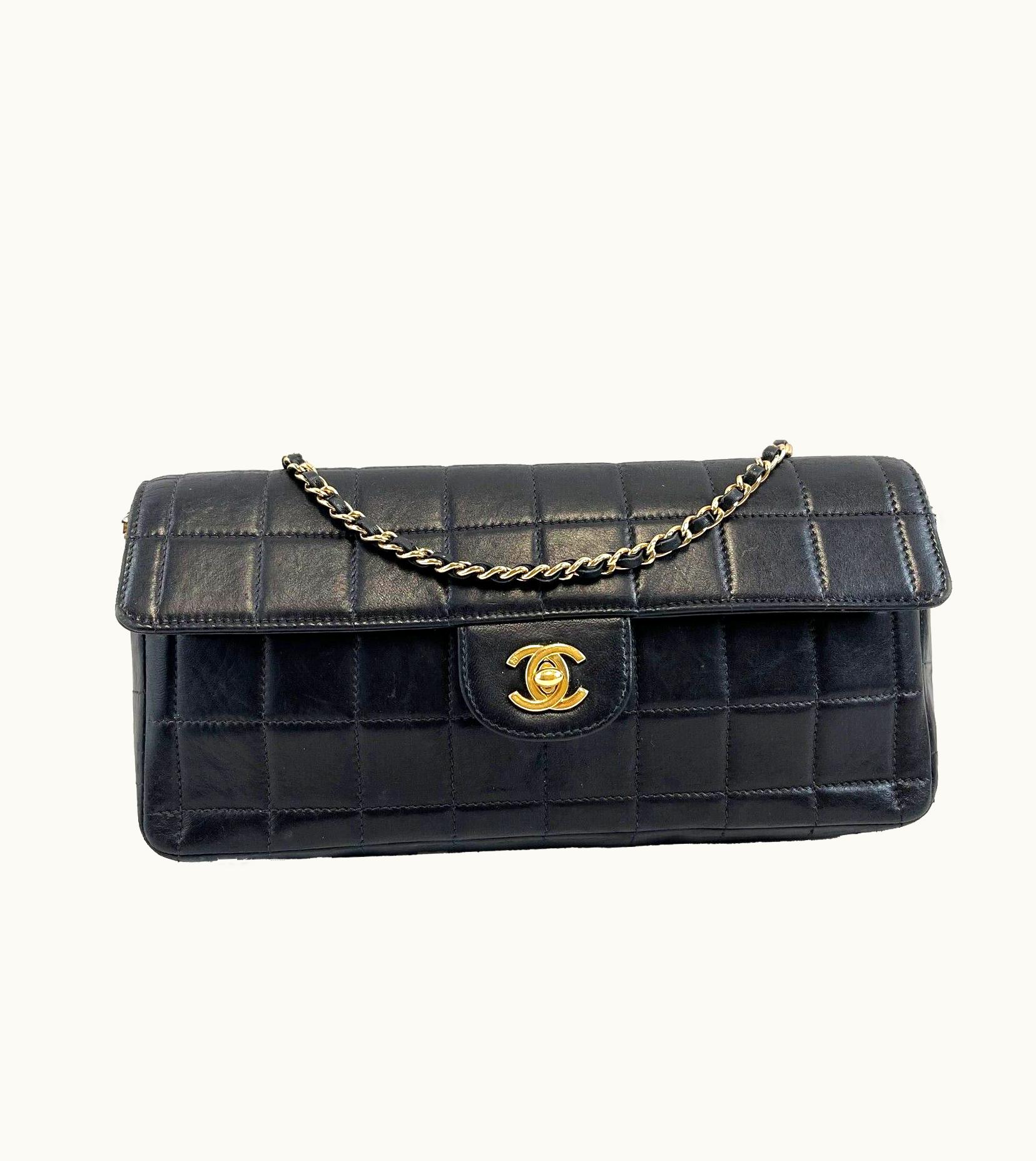 Chanel Chocolate Bar Flap East West CC Medium Black Handbag Excellent
