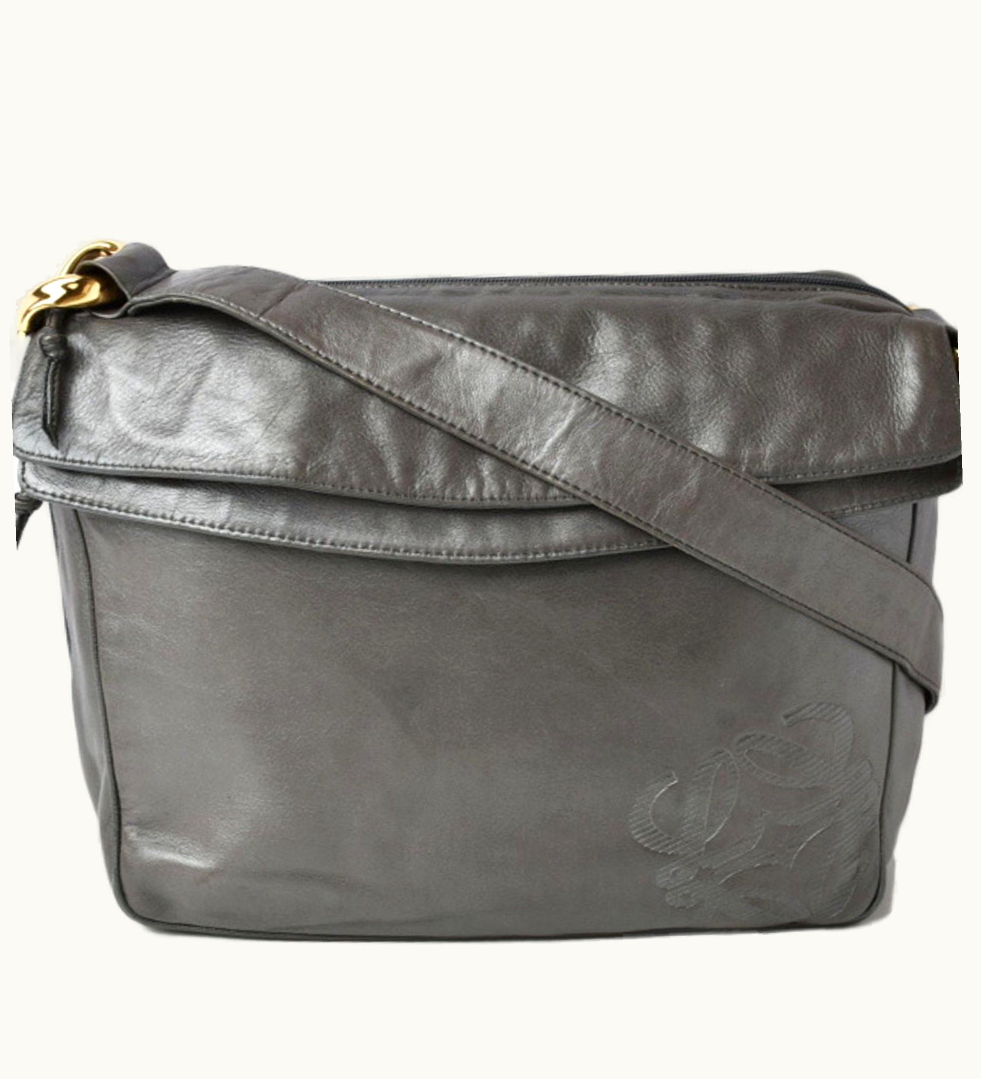 Loewe Loewe Shoulder Bag / Semi-Shoulder Men's Women's Loewe Lambskin Light Gray