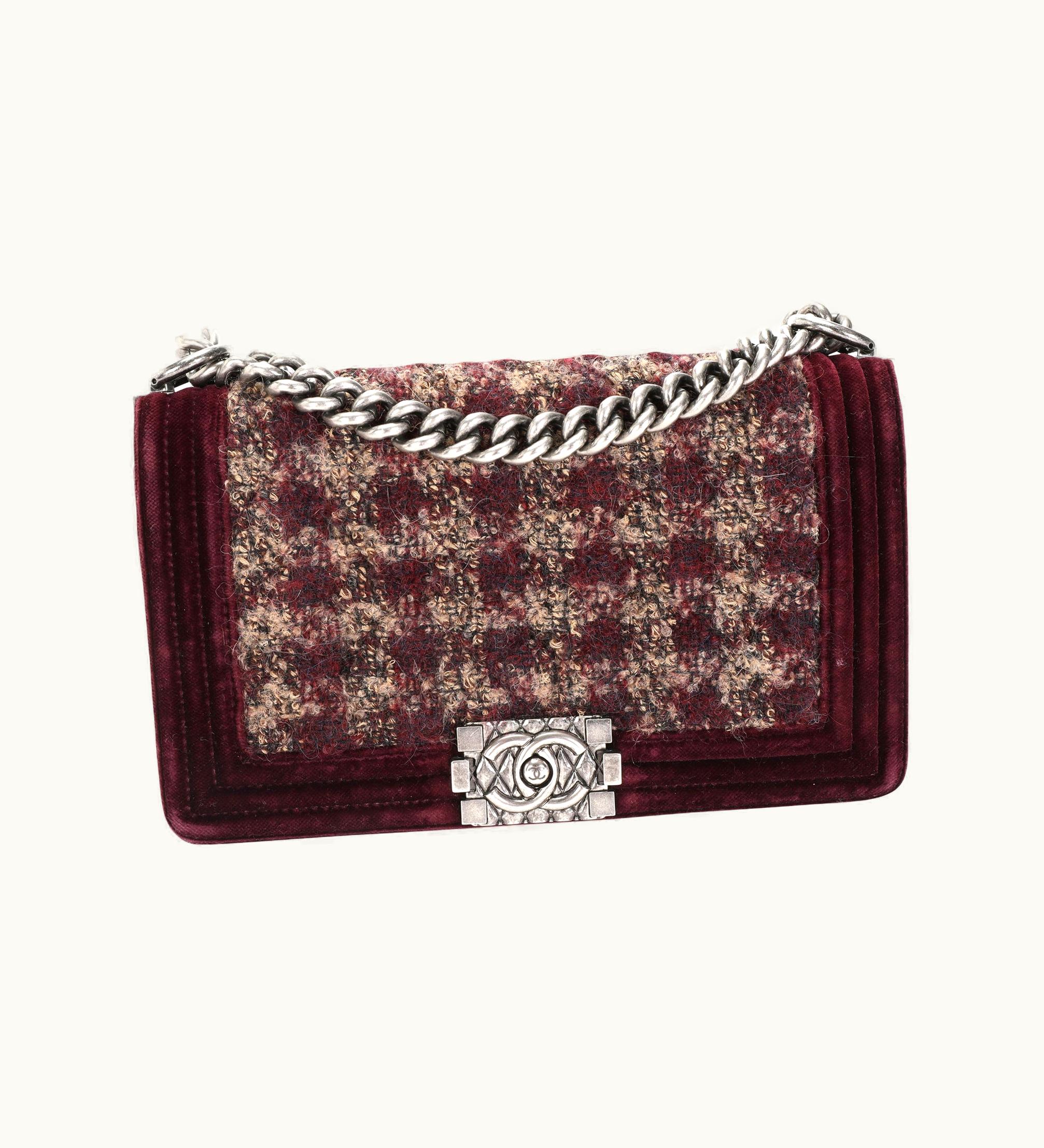 Chanel Paris-Edimbourg Burgundy Quilted Velvet & Tweed Old Medium Boy Bag