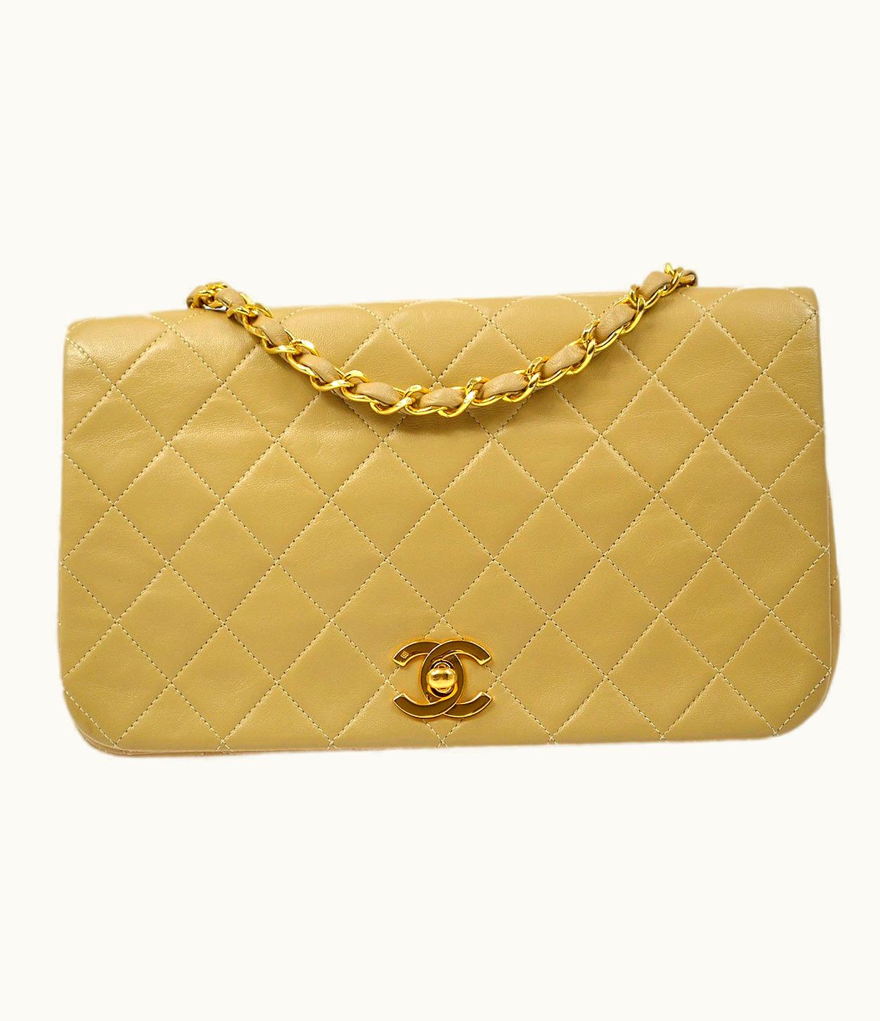 Chanel 1989-1991 Turnlock Full Flap Small Beige Lambskin 81124