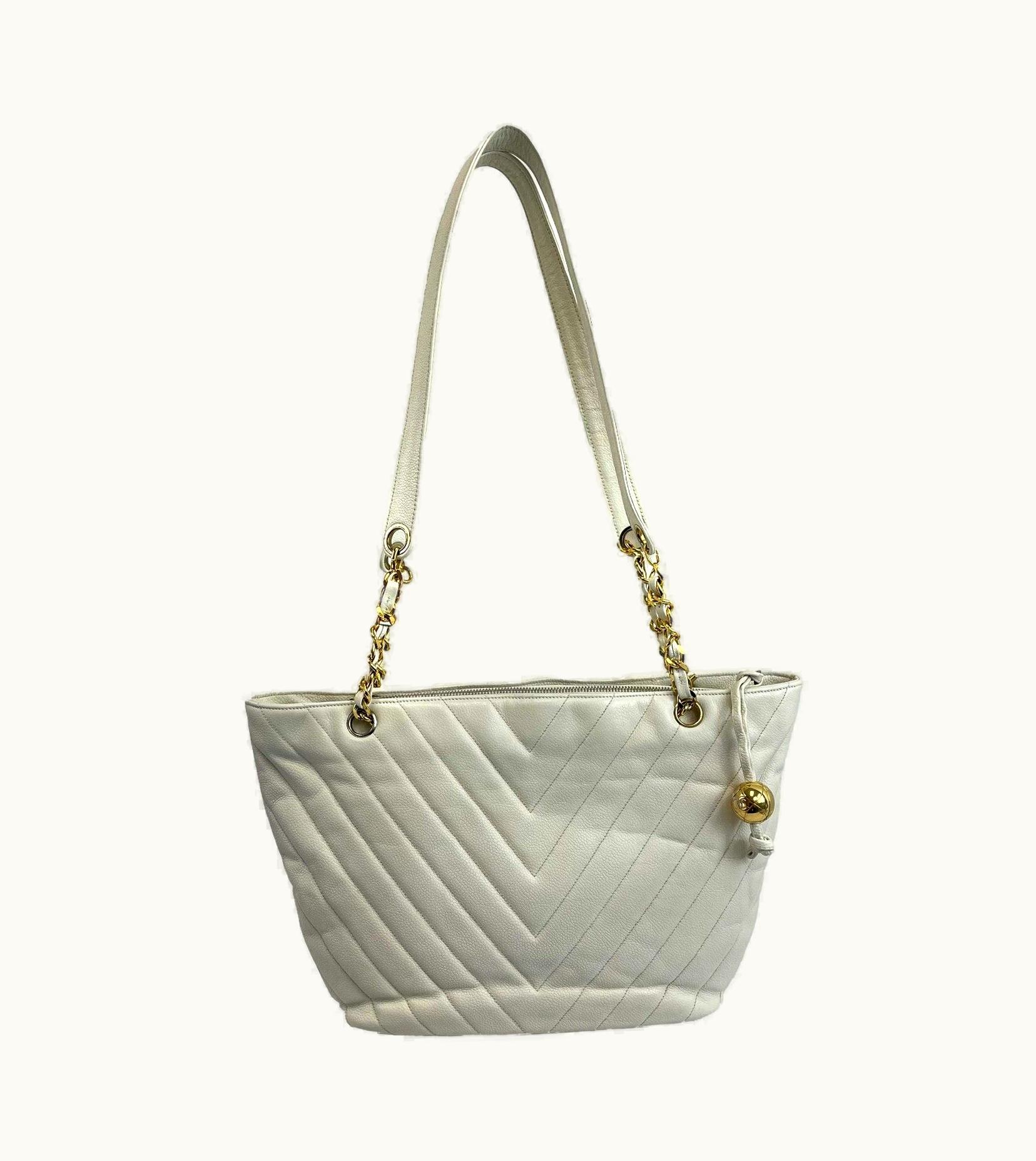 Chanel - Vintage 1994 White Leather Small Chevron Tote / Shoulder Bag