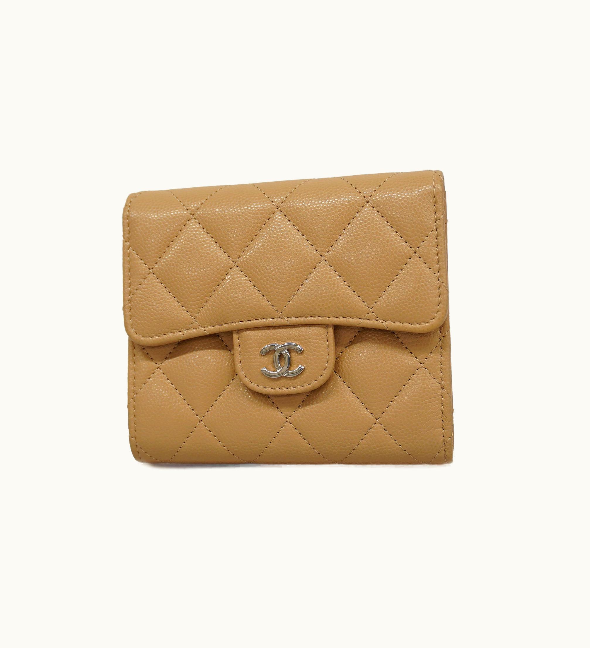 Chanel Chanel Matelasse Tri-Fold Wallet Silver Metal Fittings Beige