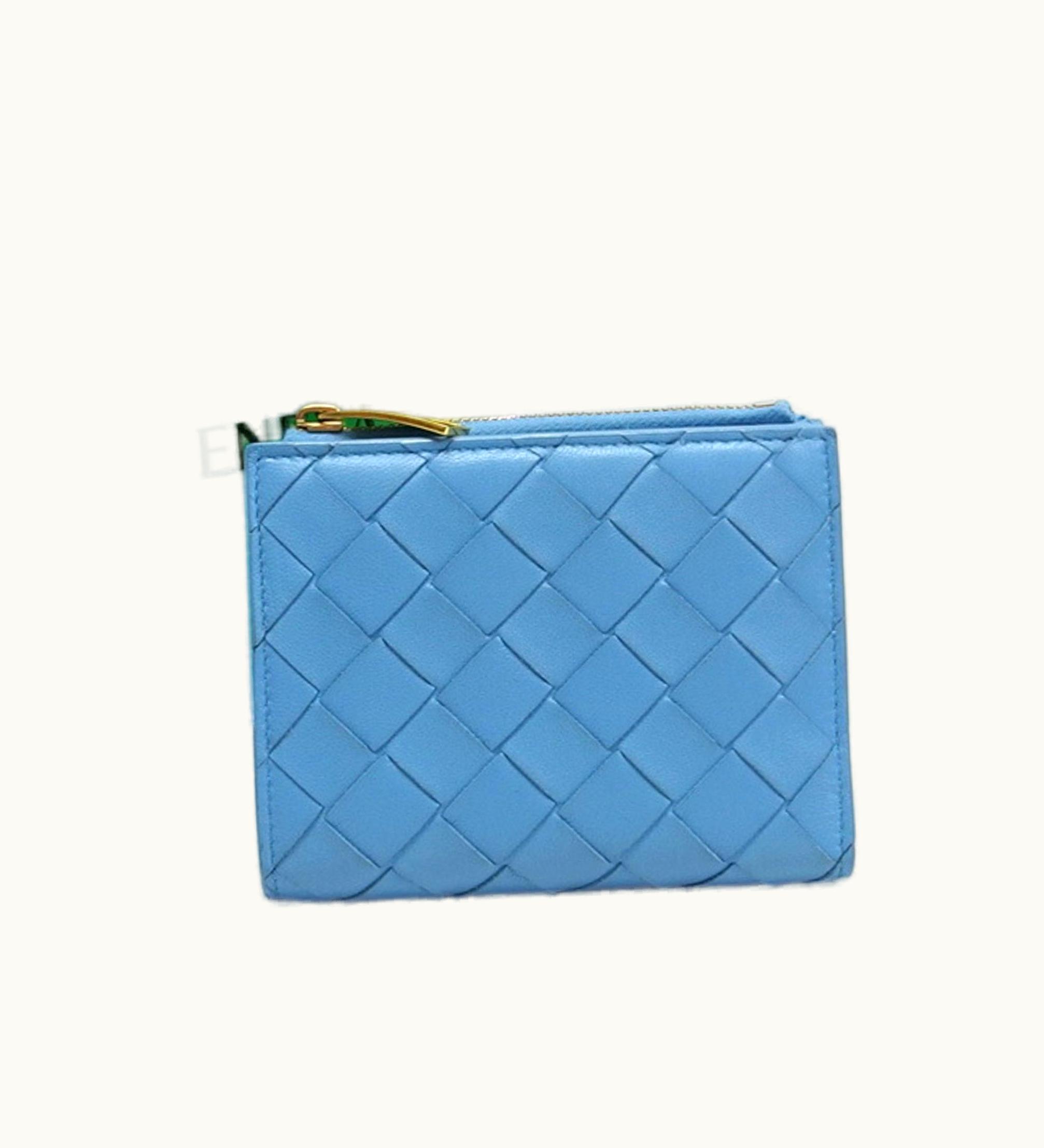 Bottega Veneta Bottega Veneta Maxi Intrecciato Bifold Wallet Light Blue