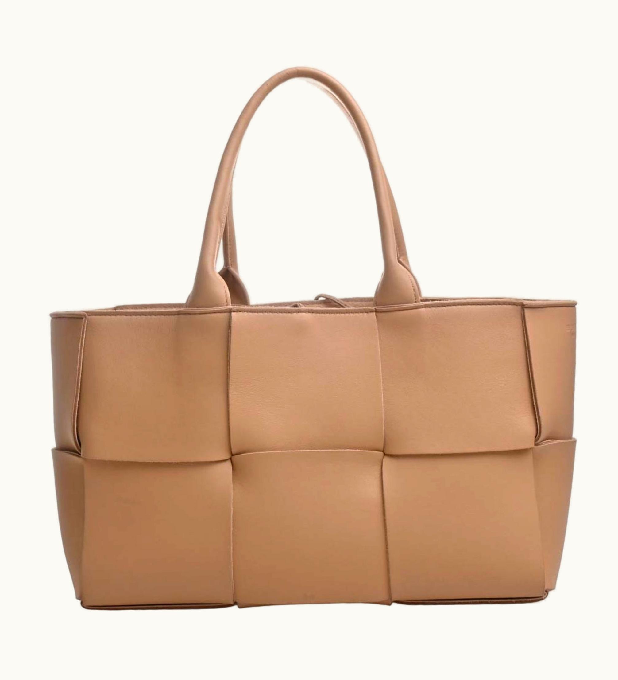 Bottega Veneta Bottega Veneta Maxi Intrecciato Leather The Arco Small Tote Bag Beige Women's