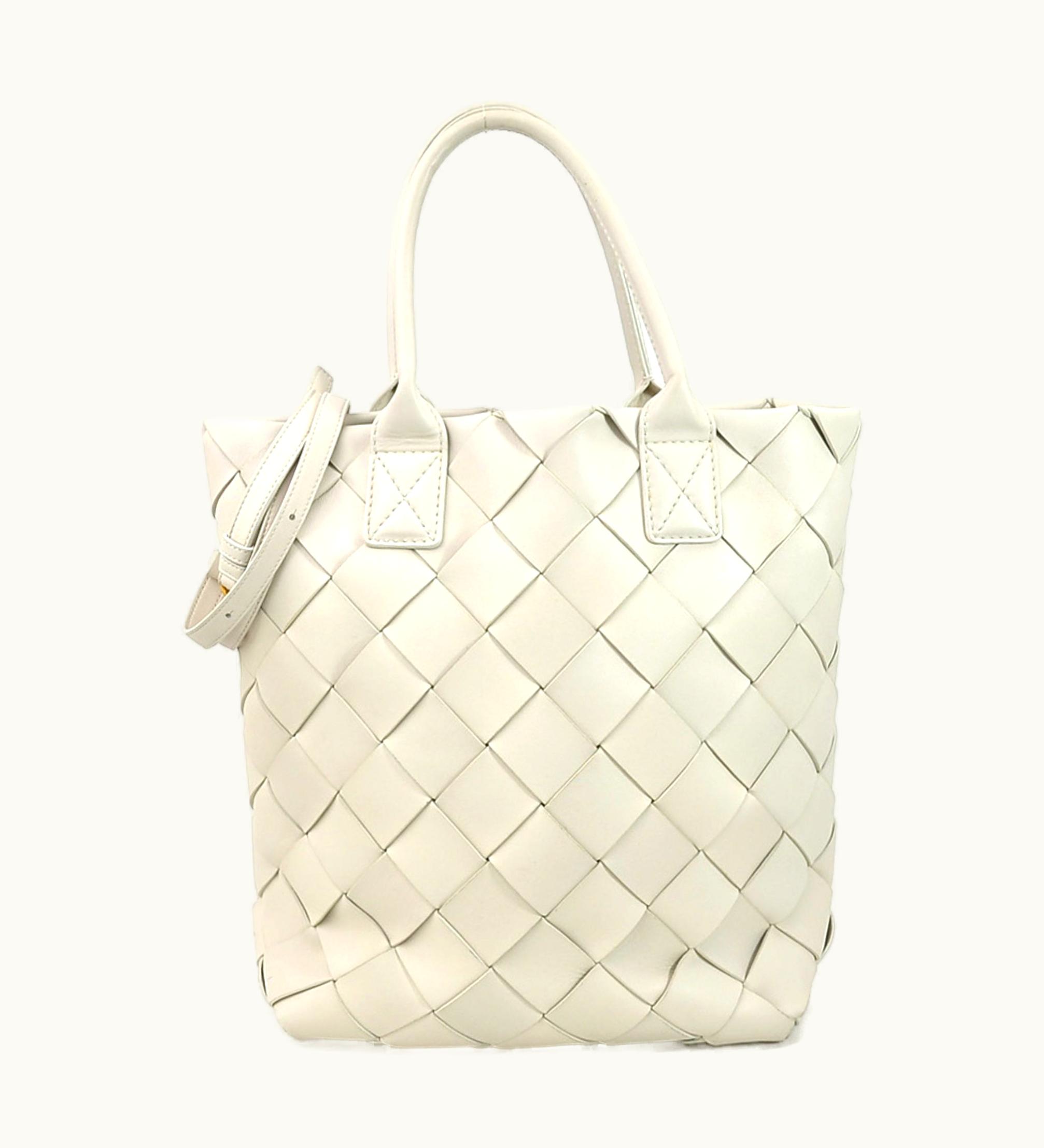 Bottega Veneta Bottega Veneta Handbag Shoulder Bag Hippopotamus Leather Mist Unisex 99555G