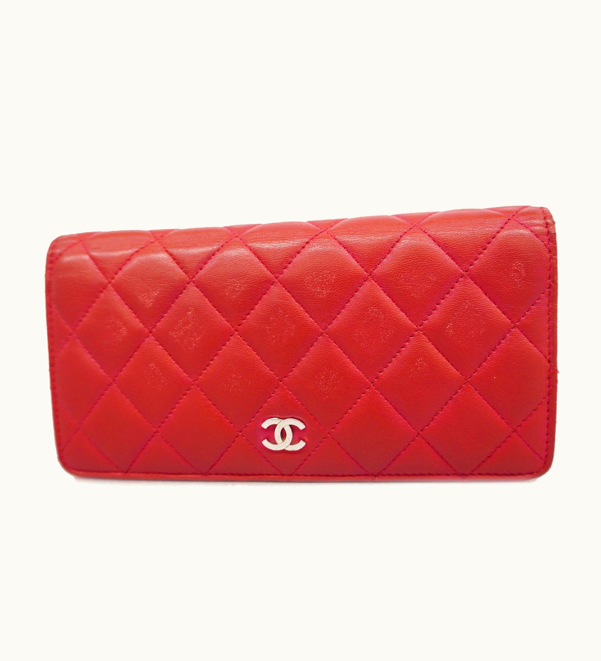 Chanel Chanel Matelasse Long Wallet Silver Metal Fittings Lambskin Red Color