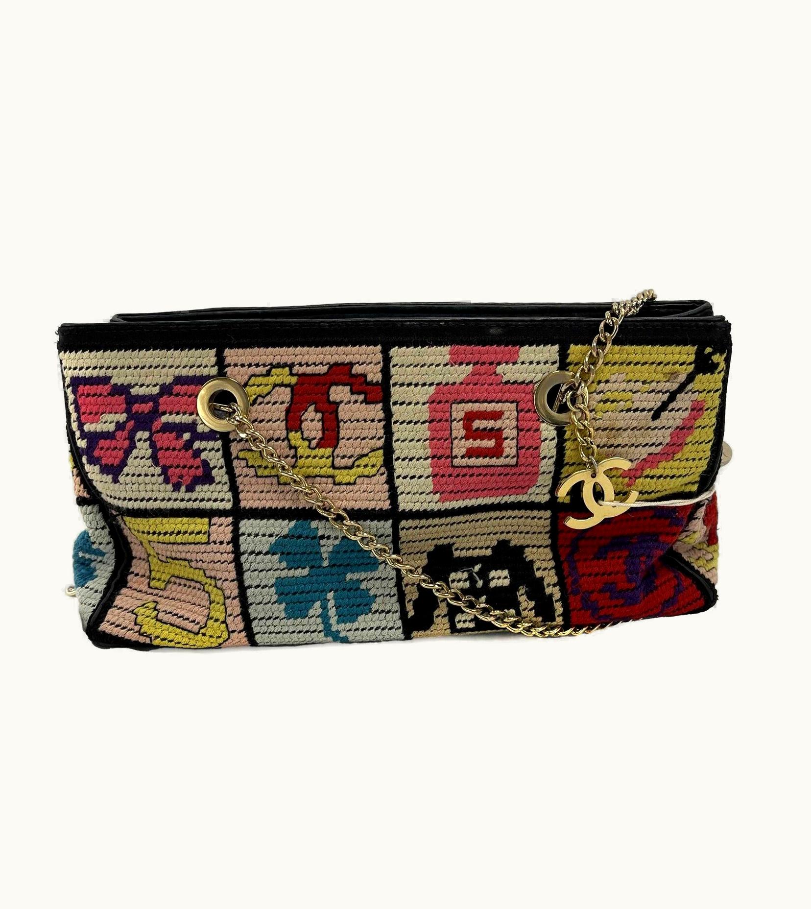 Chanel Chanel - Multicolor Knit Needlepoint Patchwork CC Shoulder Bag