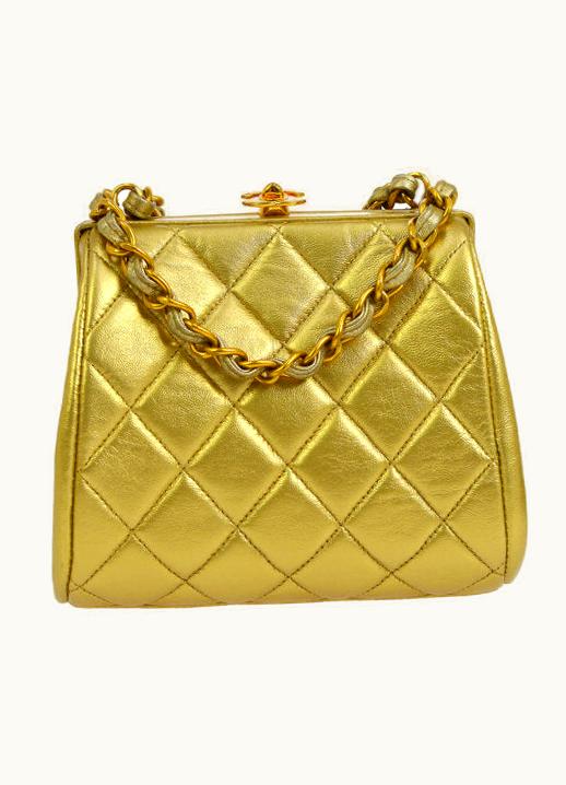 Chanel Chanel 1996-1997 Kisslock Shoulder Bag Mini Gold Lambskin Ao11597