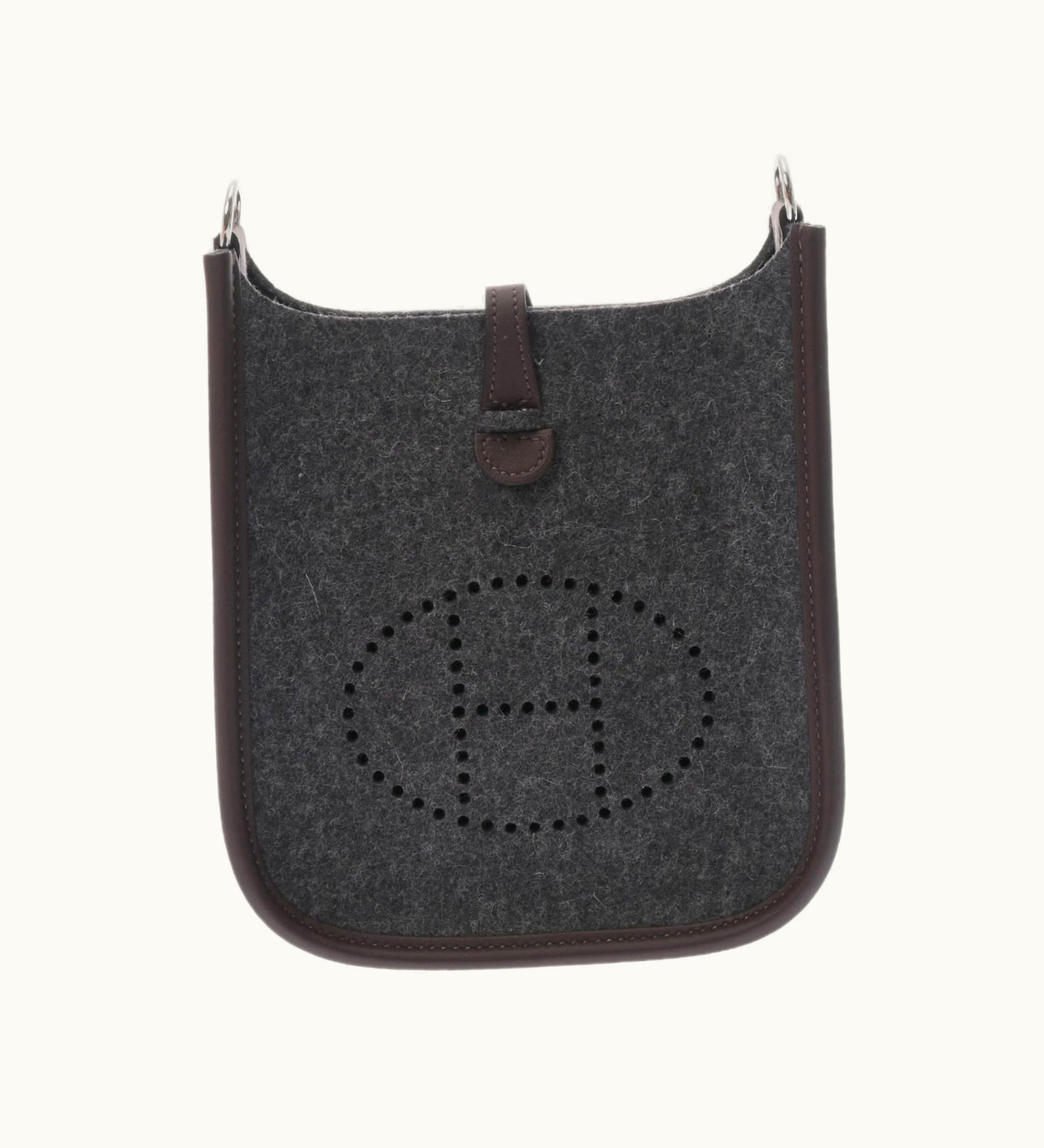 Hermès Hermès Evelyne Tpm Gray U Engraved [Around 2022] Women's Felt Shoulder Bag