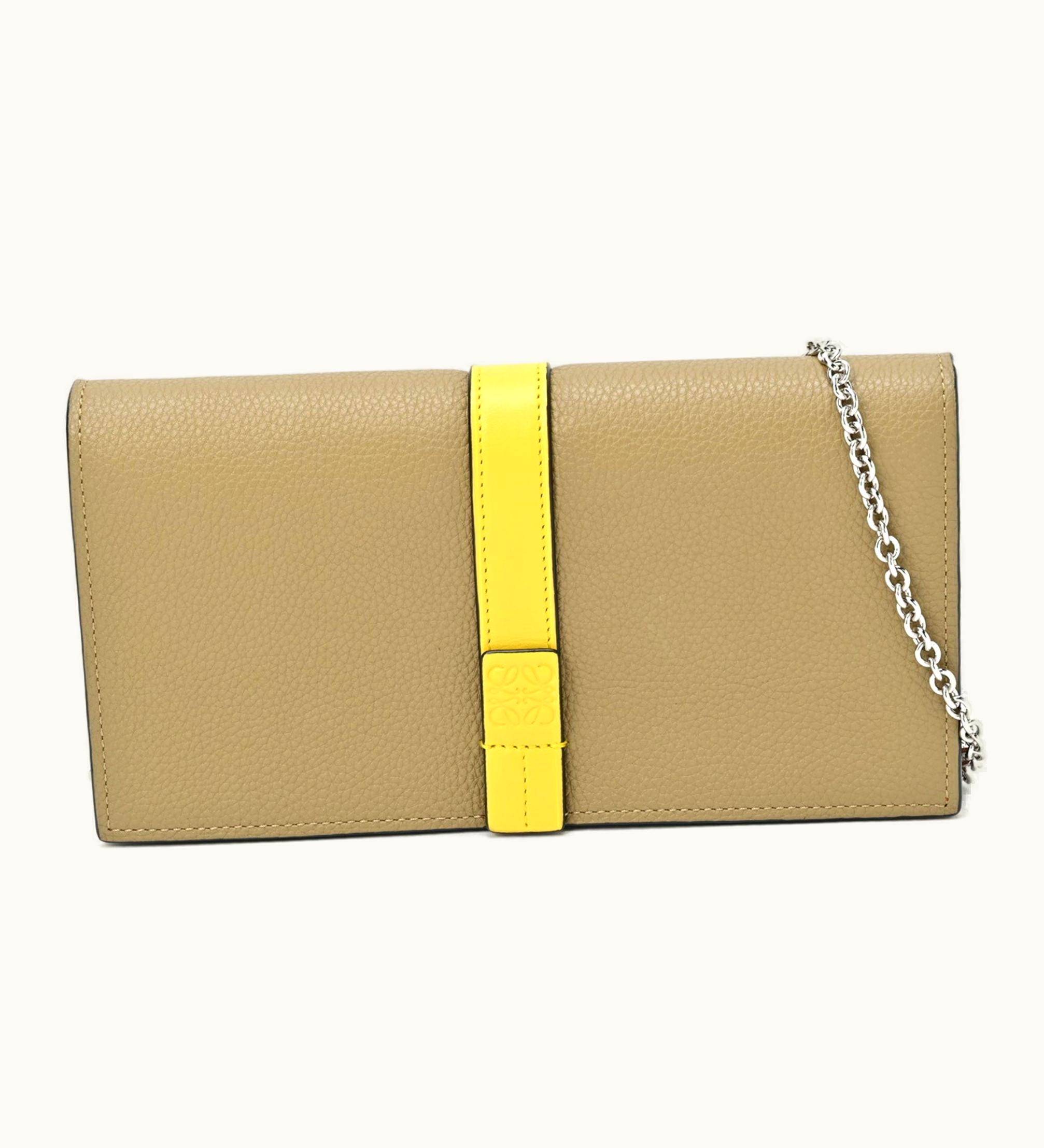 Loewe Loewe Chain Clutch Bag