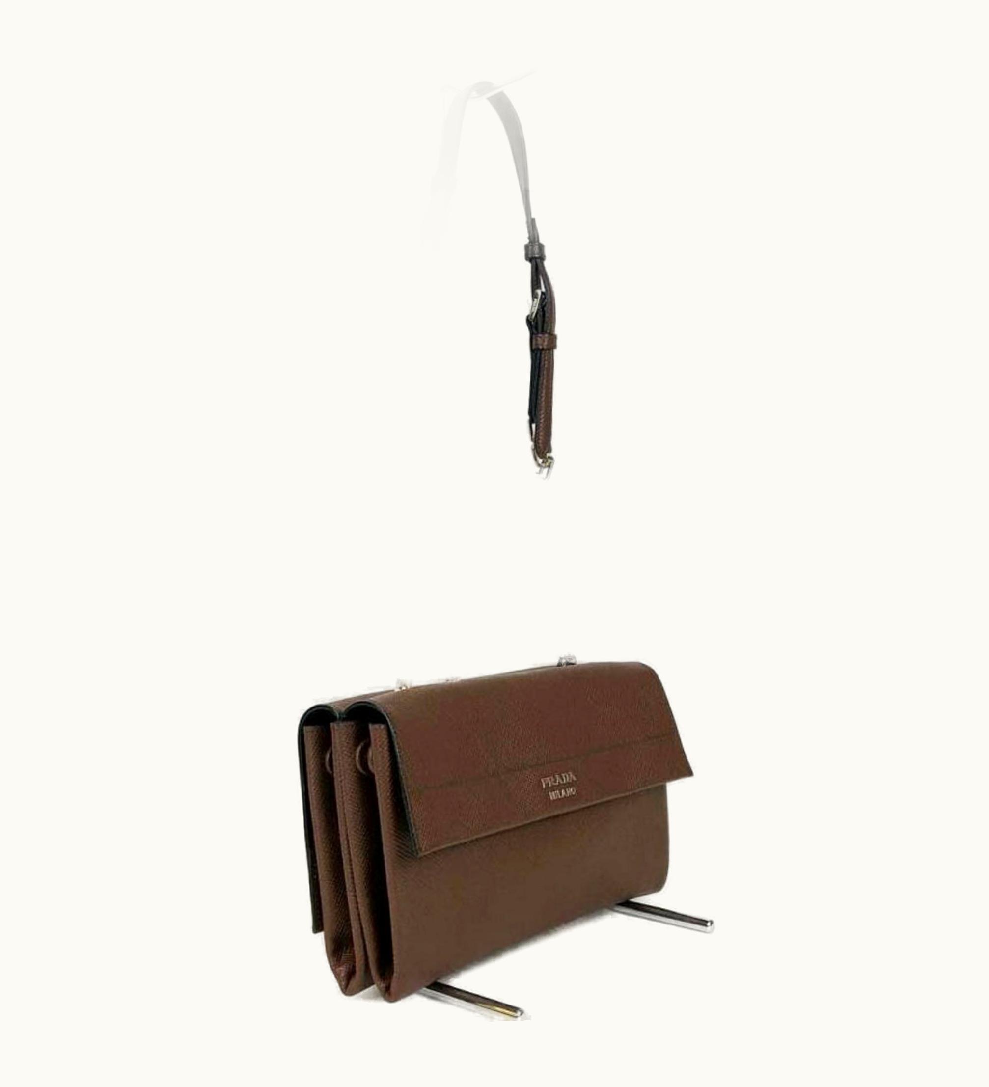 Prada Prada Saffiano Shoulder Bag Chain Cuir Cowhide Leather Brown Ladies Fashion Bt0992