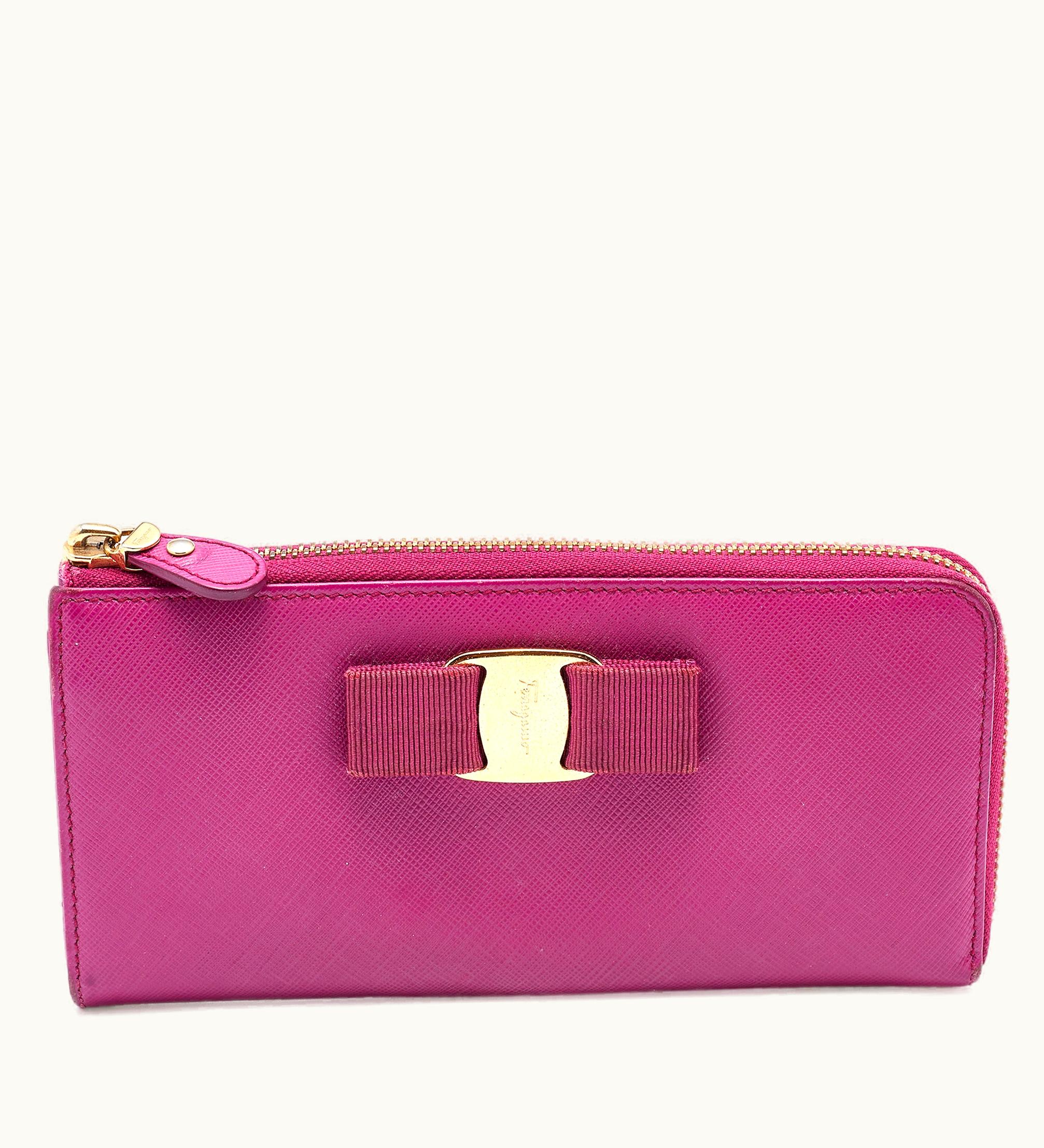 Salvatore Ferragamo Salvatore Ferragamo Pink Saffiano Leather Vara Bow Zip Continental Wallet