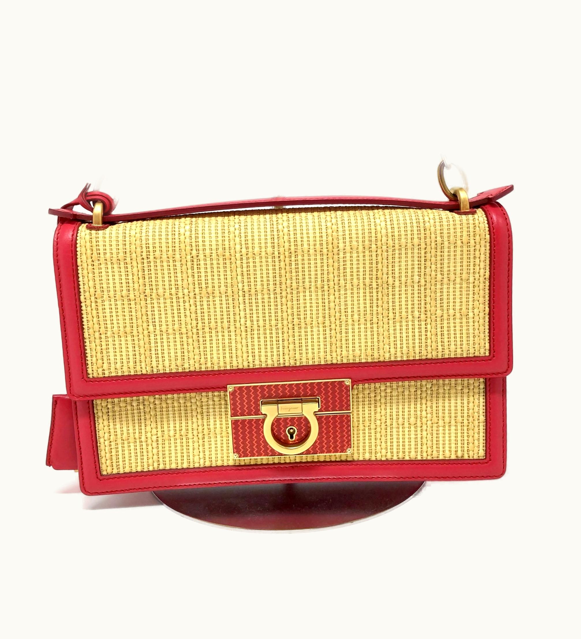 Salvatore Ferragamo Salvatore Ferragamo Chain Shoulder Bag Ab-21 G176 Gancini Straw Leather Beige Rose Gold Hardware Women's