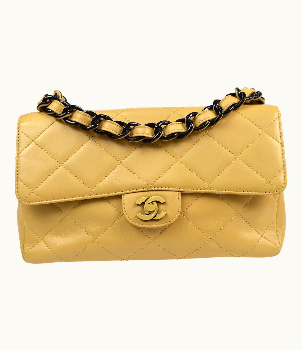 Chanel Chanel 2000-2001 Acrylic Chain Classic Single Flap Medium Beige Calfskin 67927