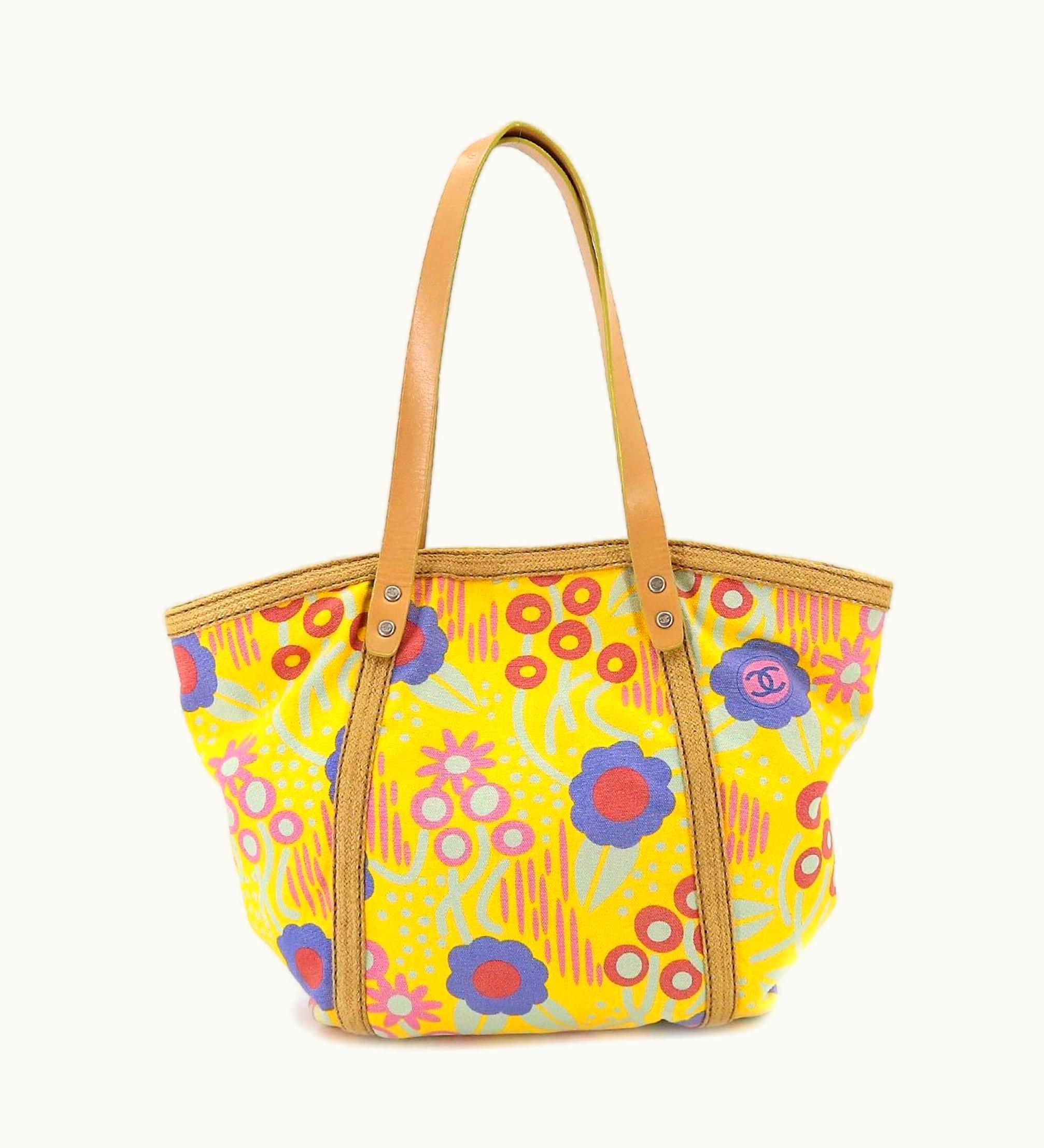 Chanel Chanel High Summer Flower Print Tote Bag Canvas Leather Yellow Multicolor A22078 Silver Metal Fittings Deauville MM