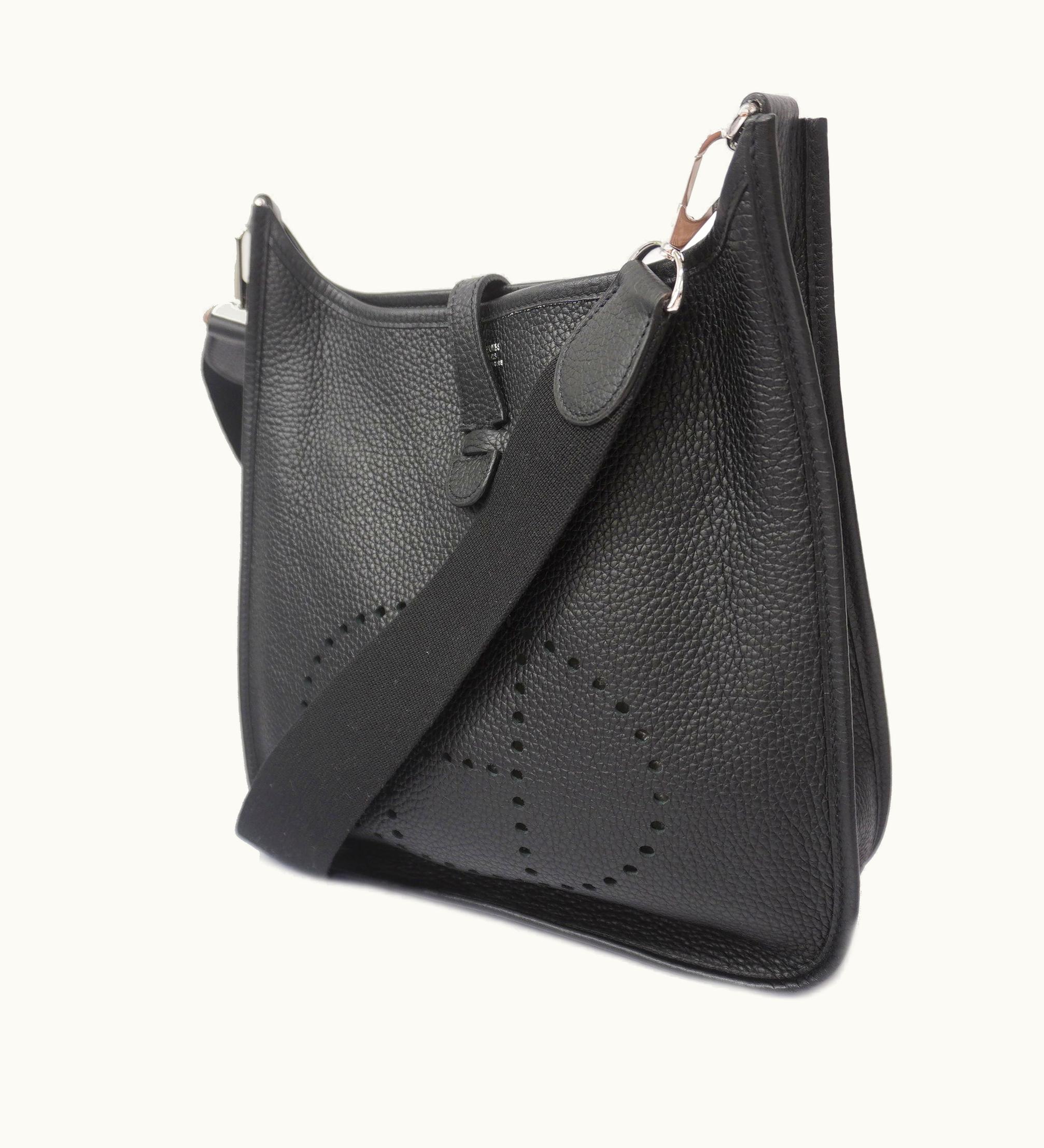Hermès Hermès Evelyne Evelyne 2 J Stamp Women's Taurillon Clemence Leather Shoulder Bag Black