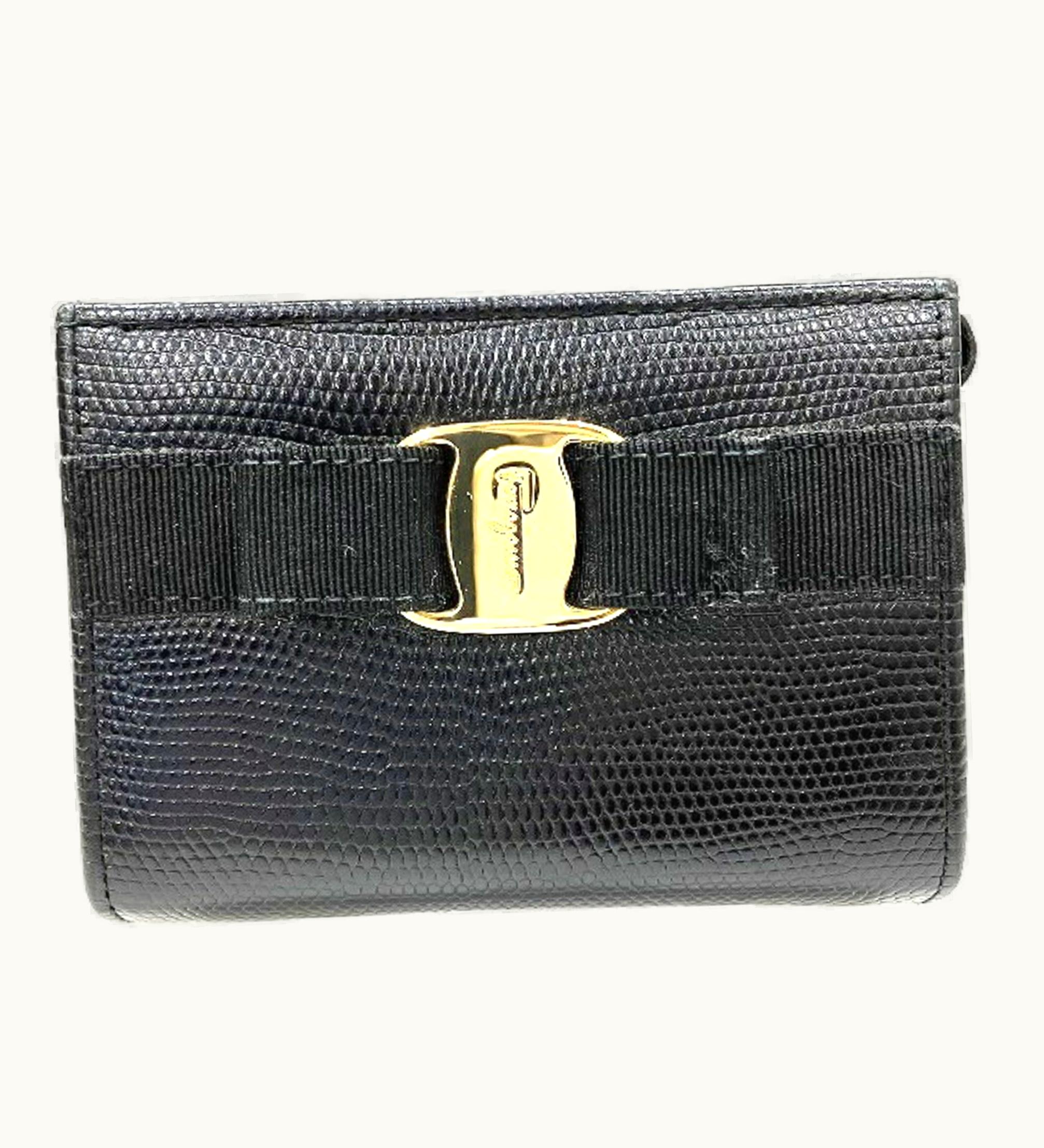 Salvatore Ferragamo Salvatore Ferragamo Ferragamo Vara Ribbon 223057 Embossed Leather Black Brand Accessory Pouch Women's Bag