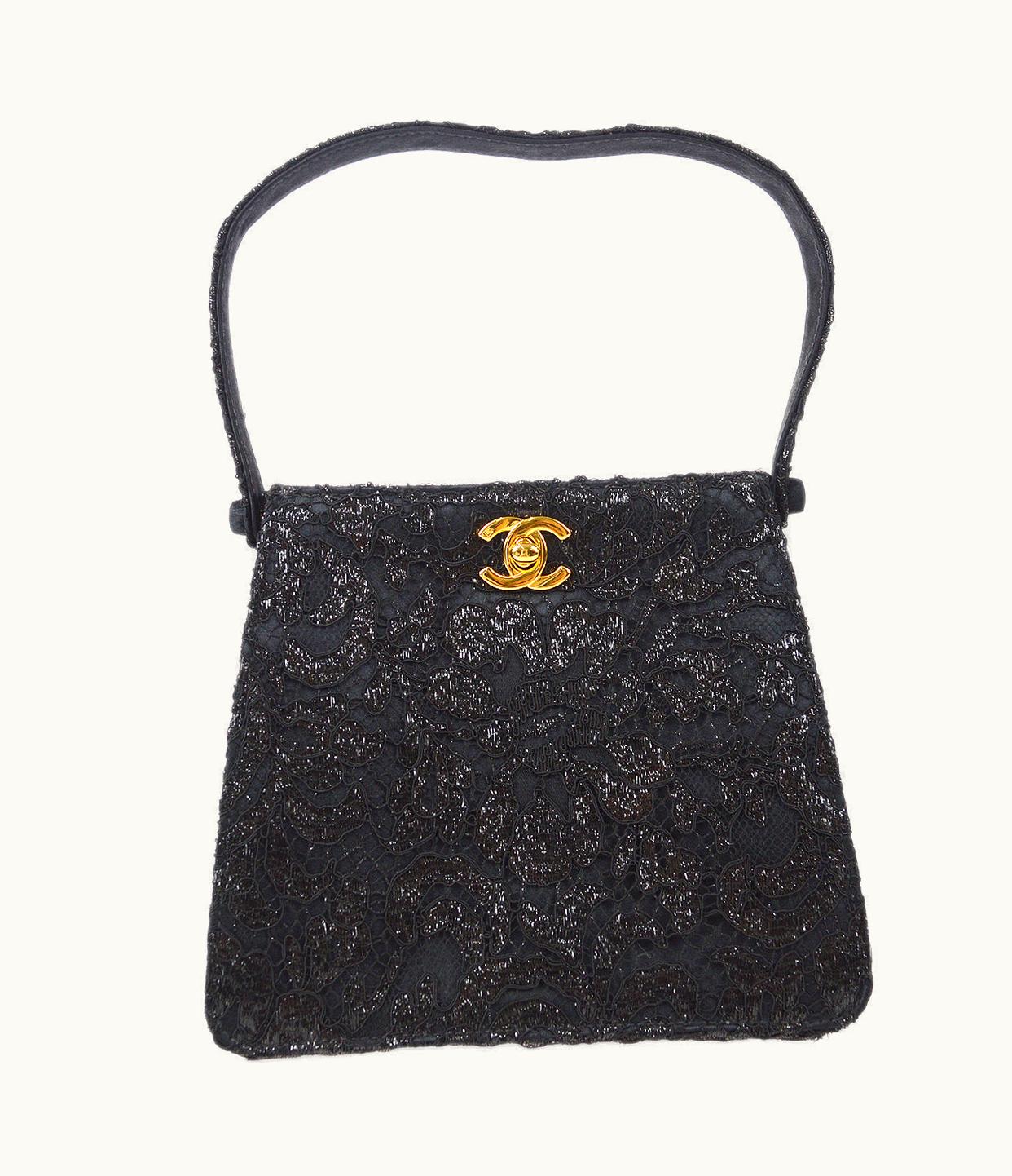 Chanel Chanel * 1997-1999 Both Sided Turnlock Lace Handbag Black Satin 97833