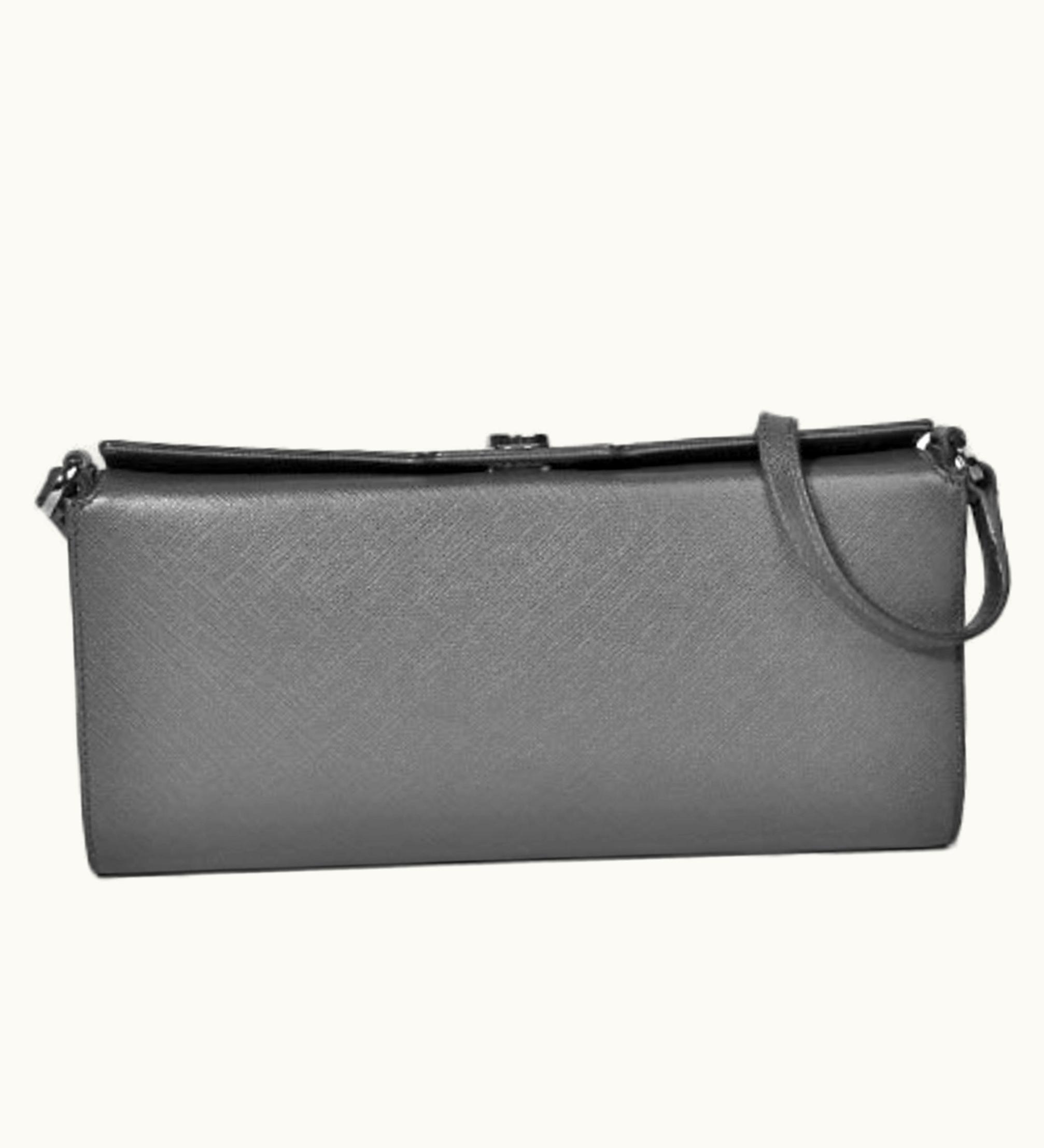 Salvatore Ferragamo Salvatore Ferragamo Gancini Bag One Shoulder Leather Black Au-21 4837