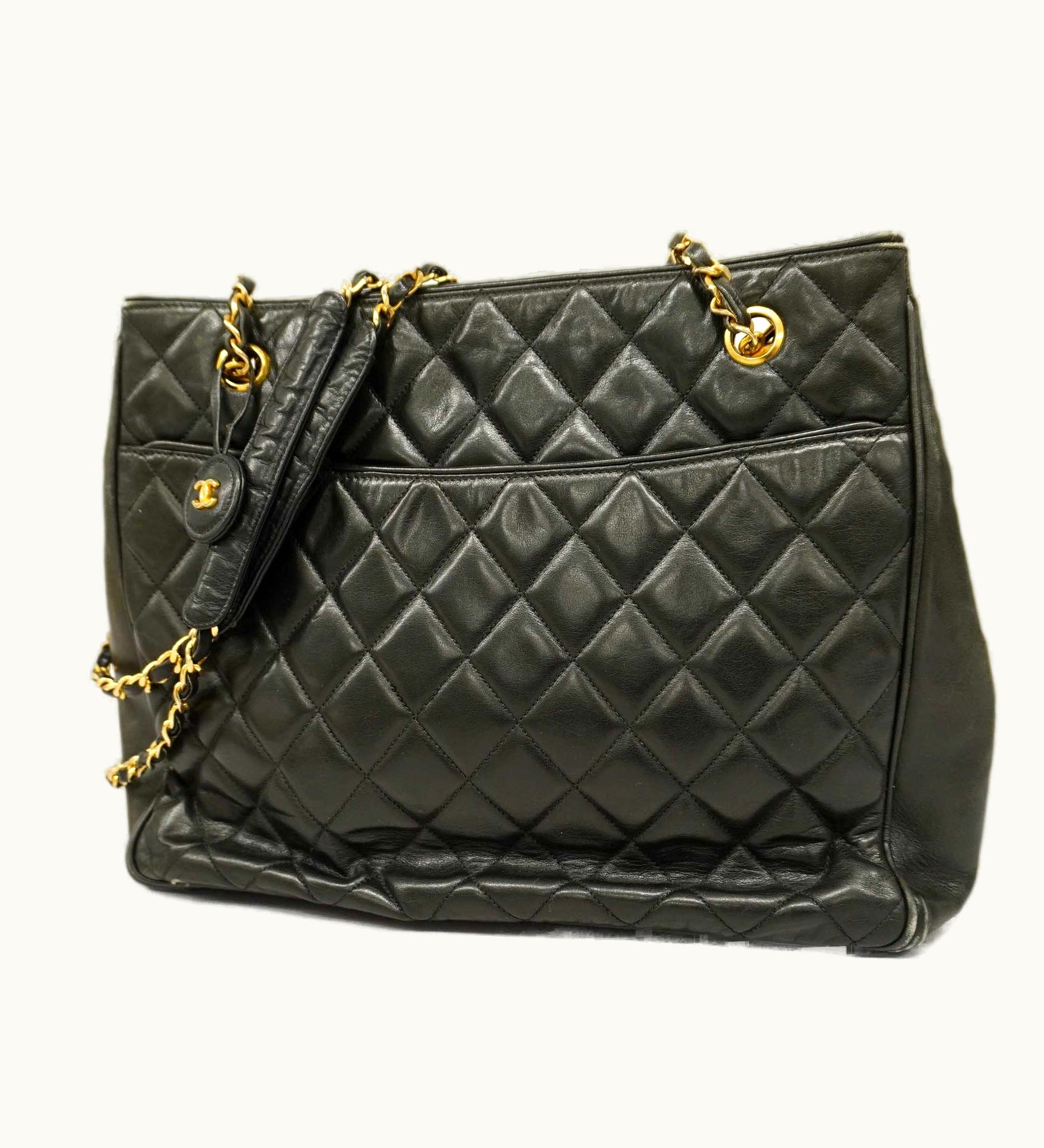 Chanel Chanel Auth Matelasse Chain Shoulder Women's Leather Shoulder Bag Black