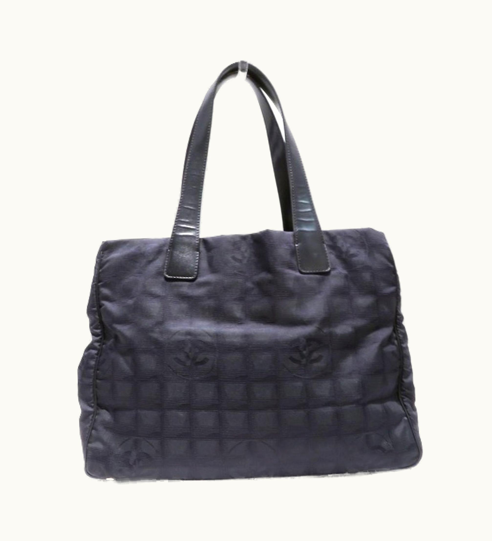 Chanel Chanel Travel Line Tote MM A15991 Bag Ladies