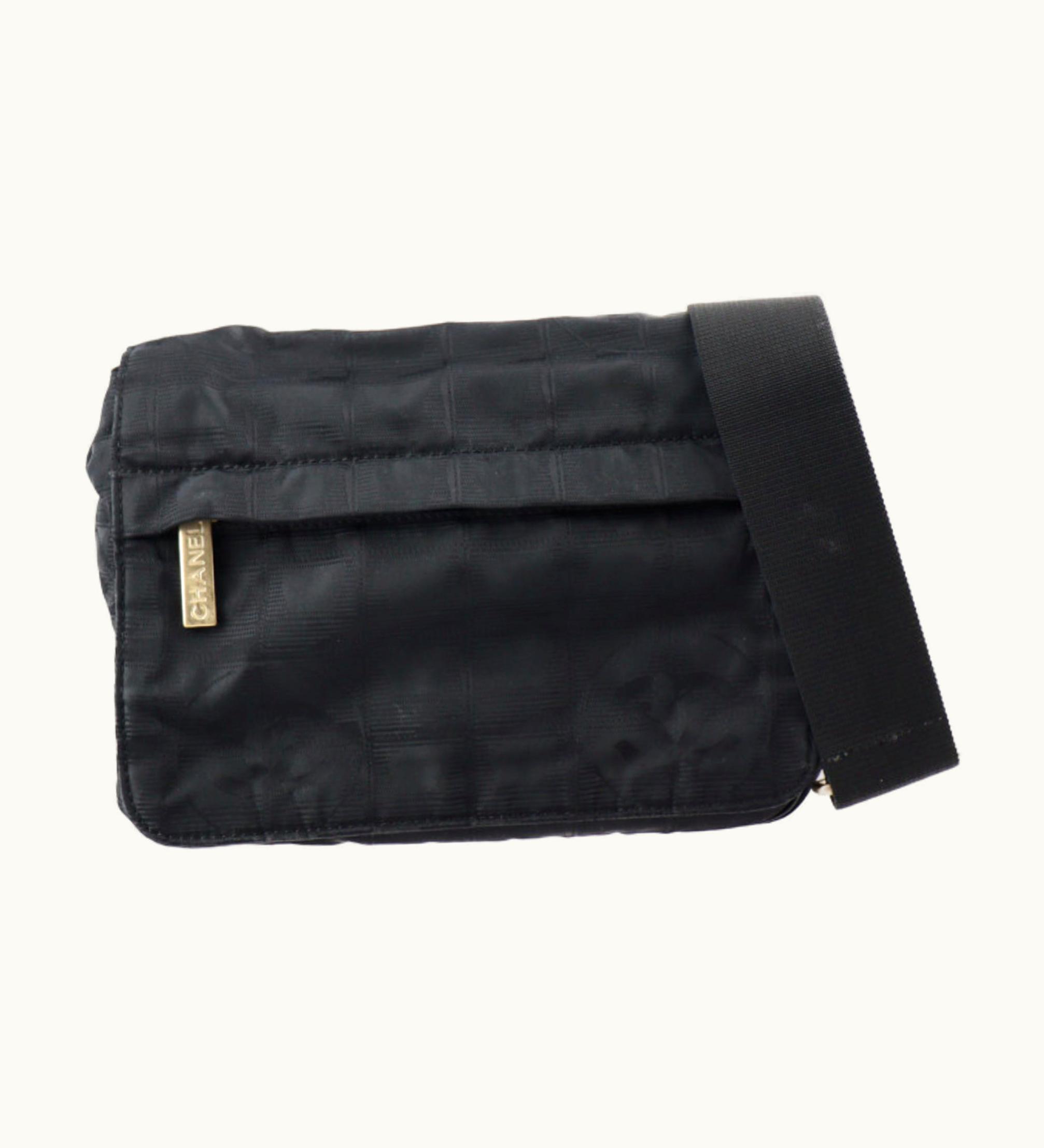 Chanel Chanel New Travel Line Waist Bag A29346 Canvas Black Gold Metal Fittings