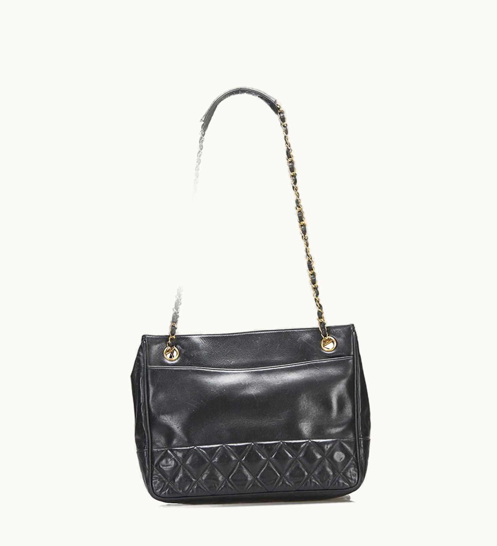 Chanel Chanel Matelasse Chain Shoulder Bag Black Leather Ladies