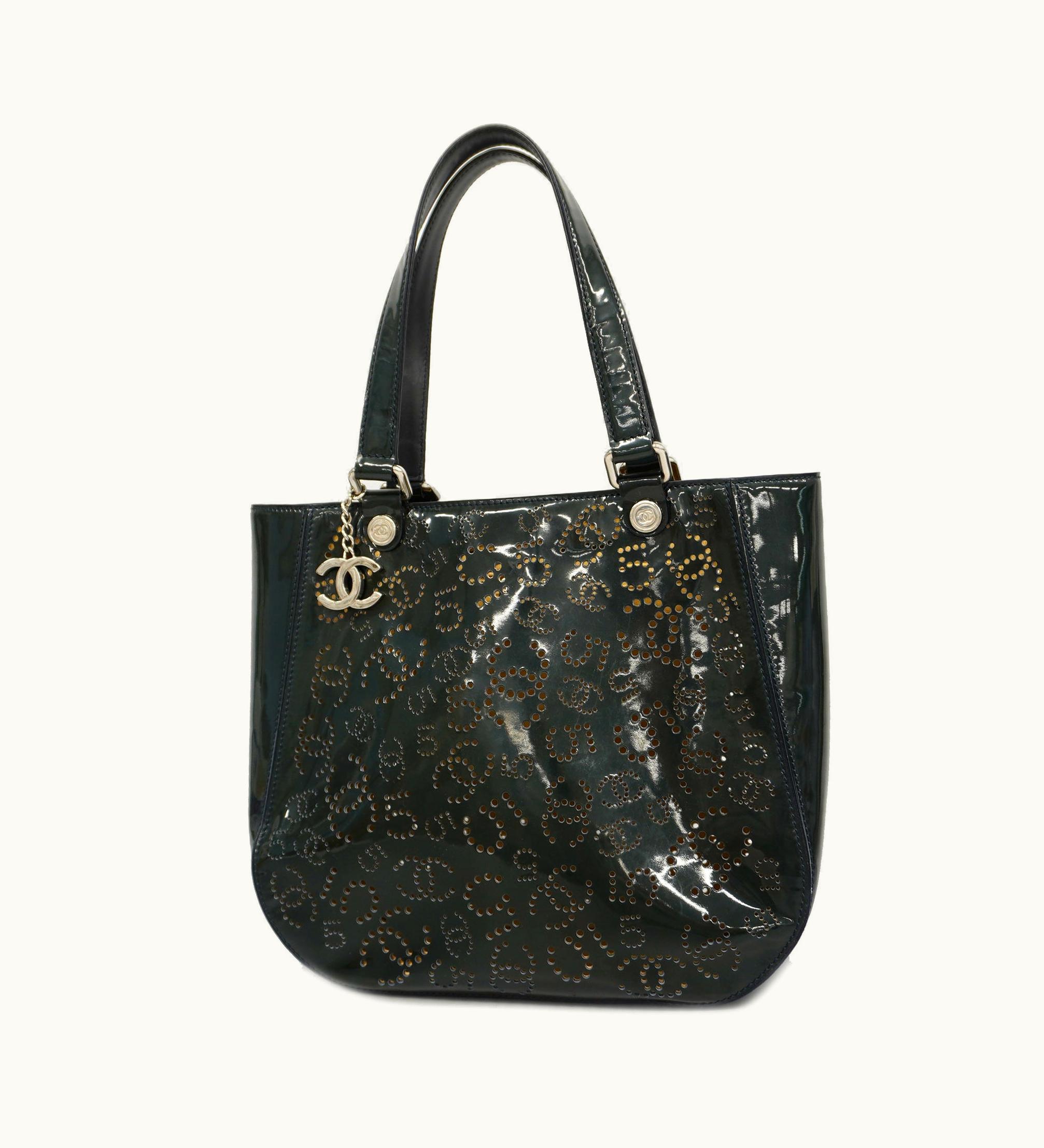 Chanel Chanel Tote Bag Punching Women's Patent Leather Tote Bag Black