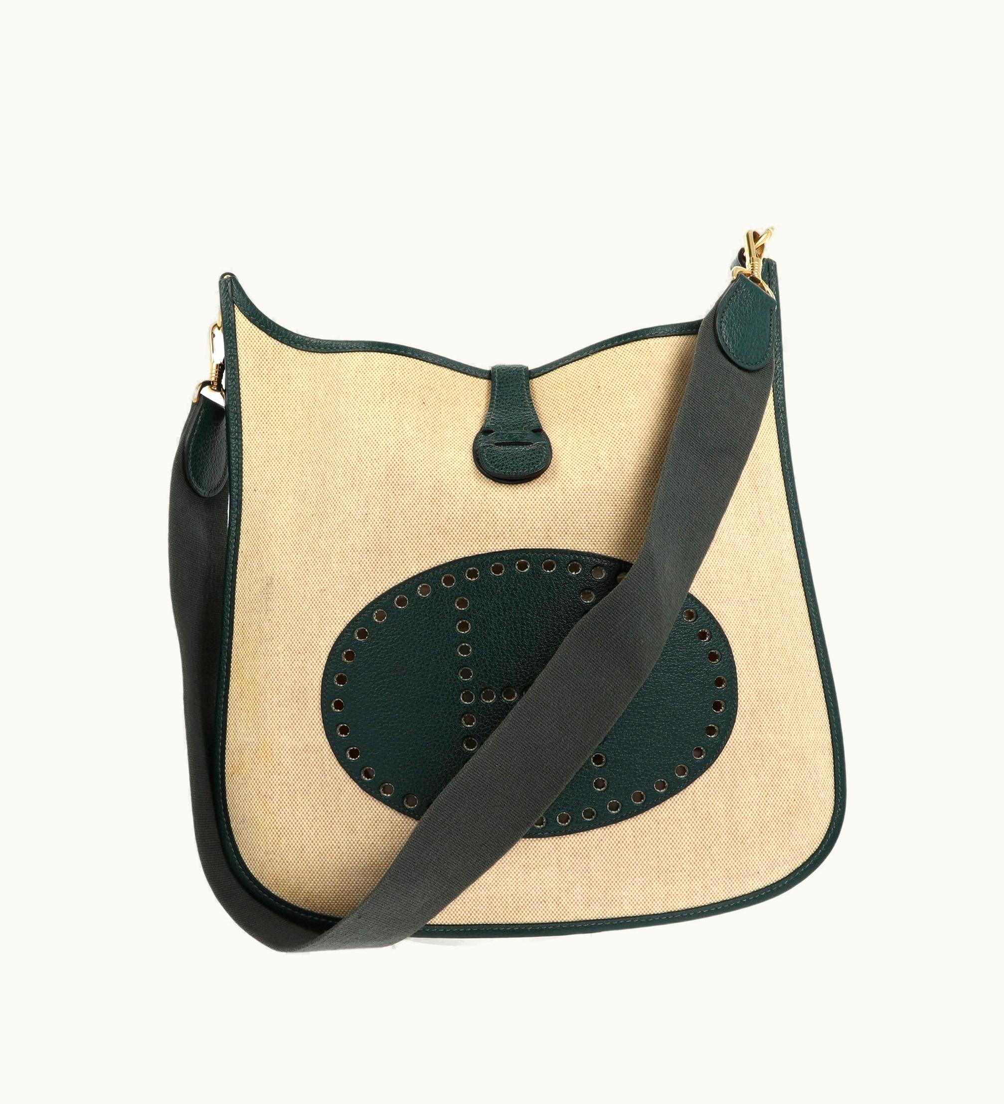 Hermès Hermès Evelyne I Shoulder Bag In Beige Canvas