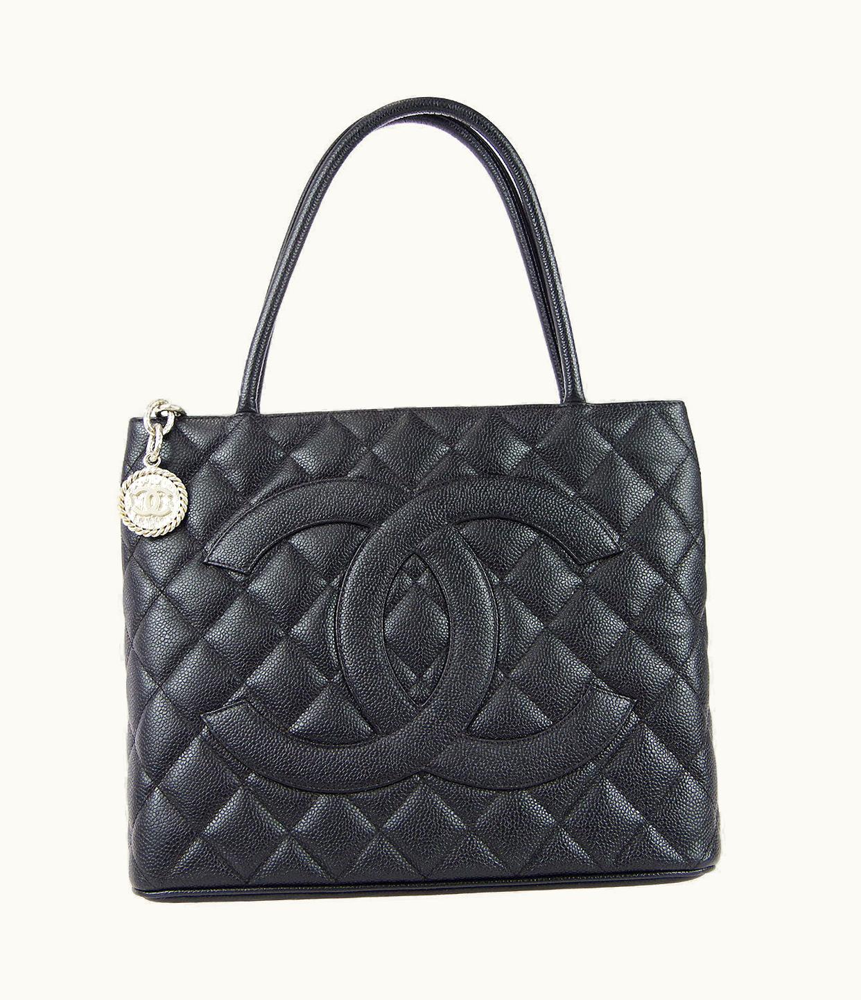Chanel Chanel Medallion Quilted Tote Handbag Black Caviar 68010