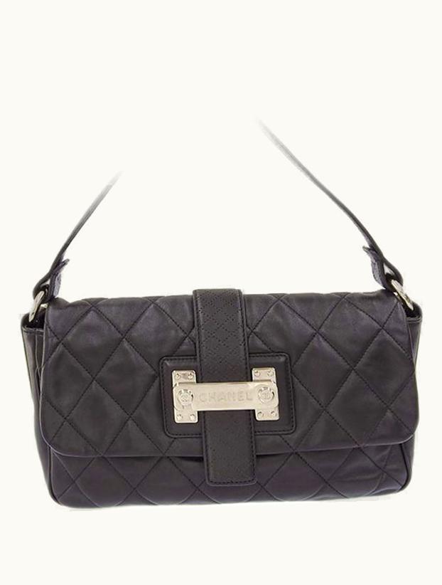 Chanel Chanel Around 2008 Made Logo Plate Shoulder Bag Black