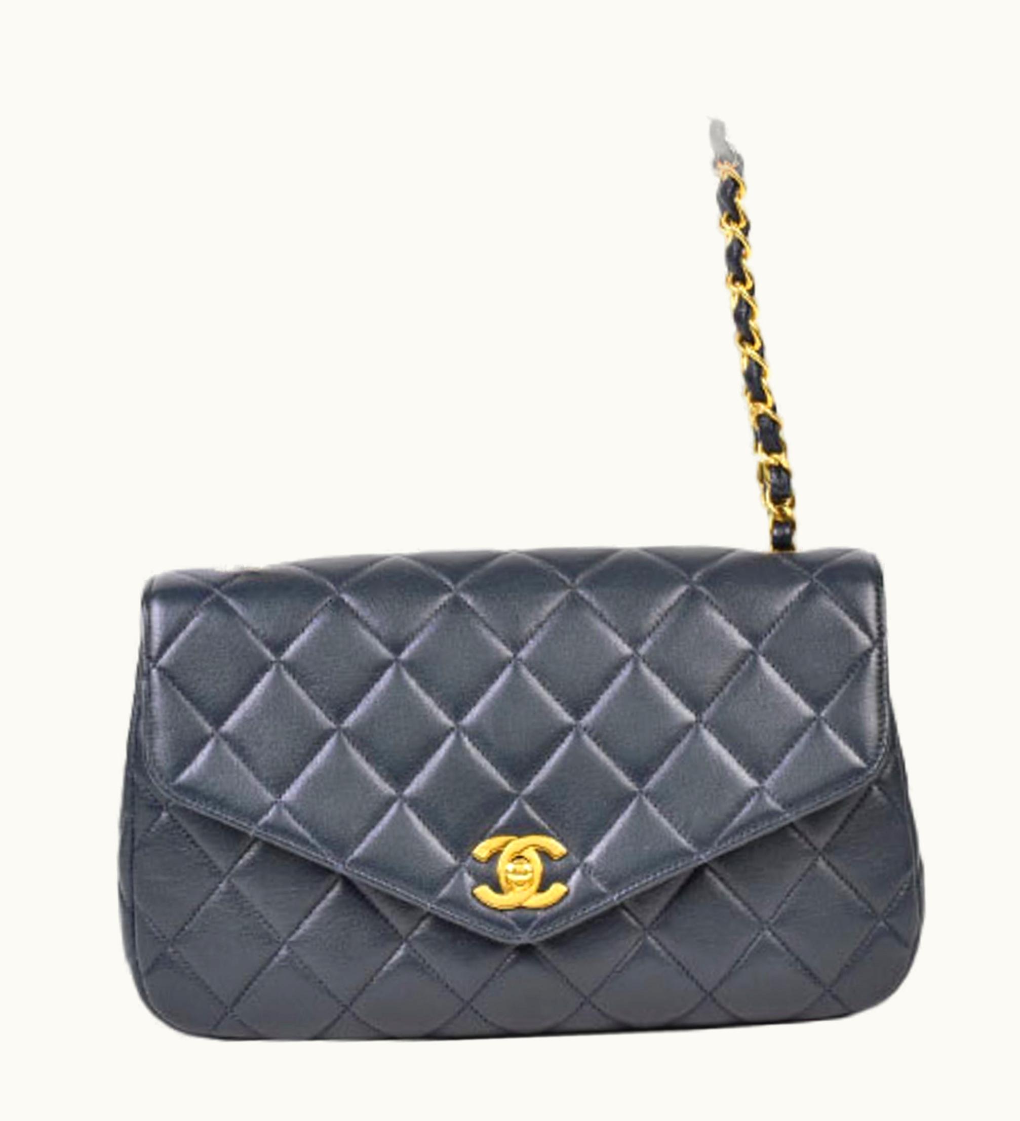Chanel Chanel Matelasse V Flap Knot Chain Handbag No. 3 Here Mark Navy Lambskin