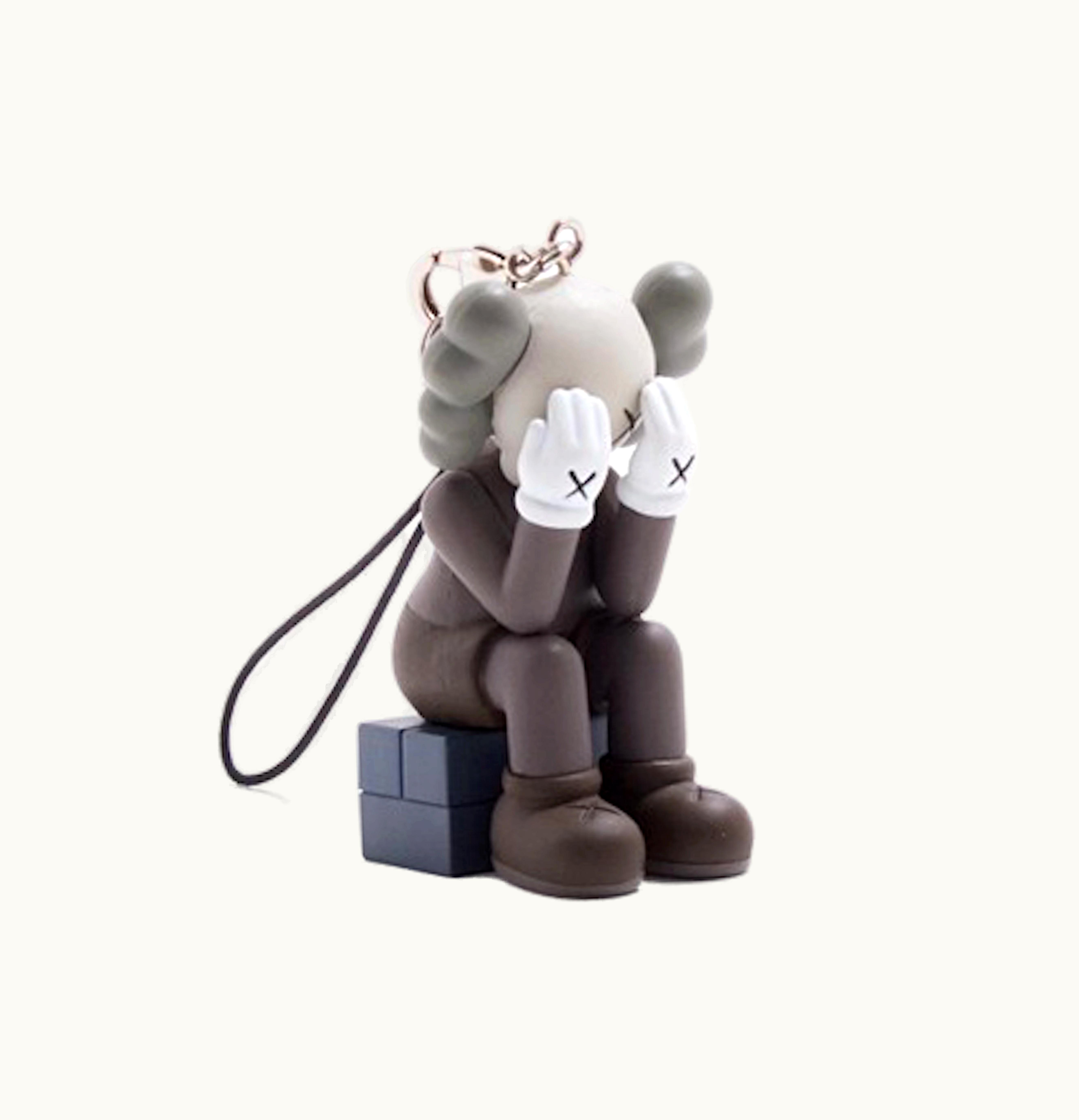 KAWS KAWS Passing Through Keychain Brown