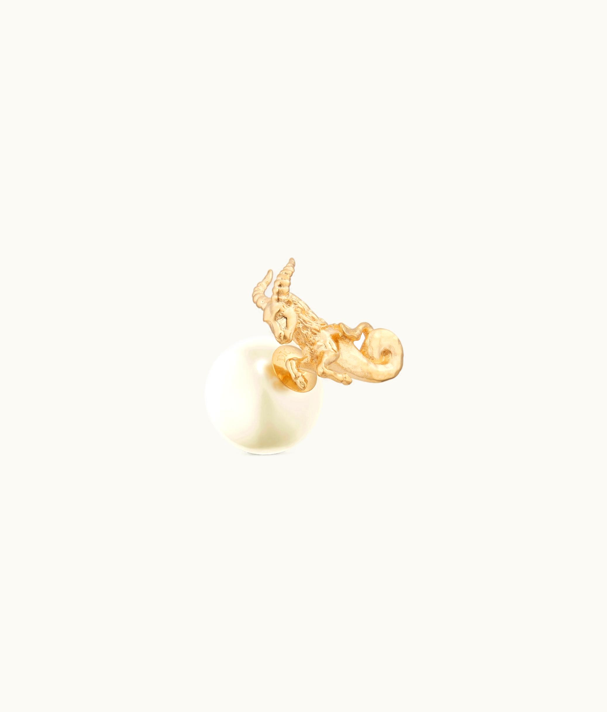 Dior Dior Tribales Capricorn Earring - Gold-Finish Metal And A White Resin Pearl