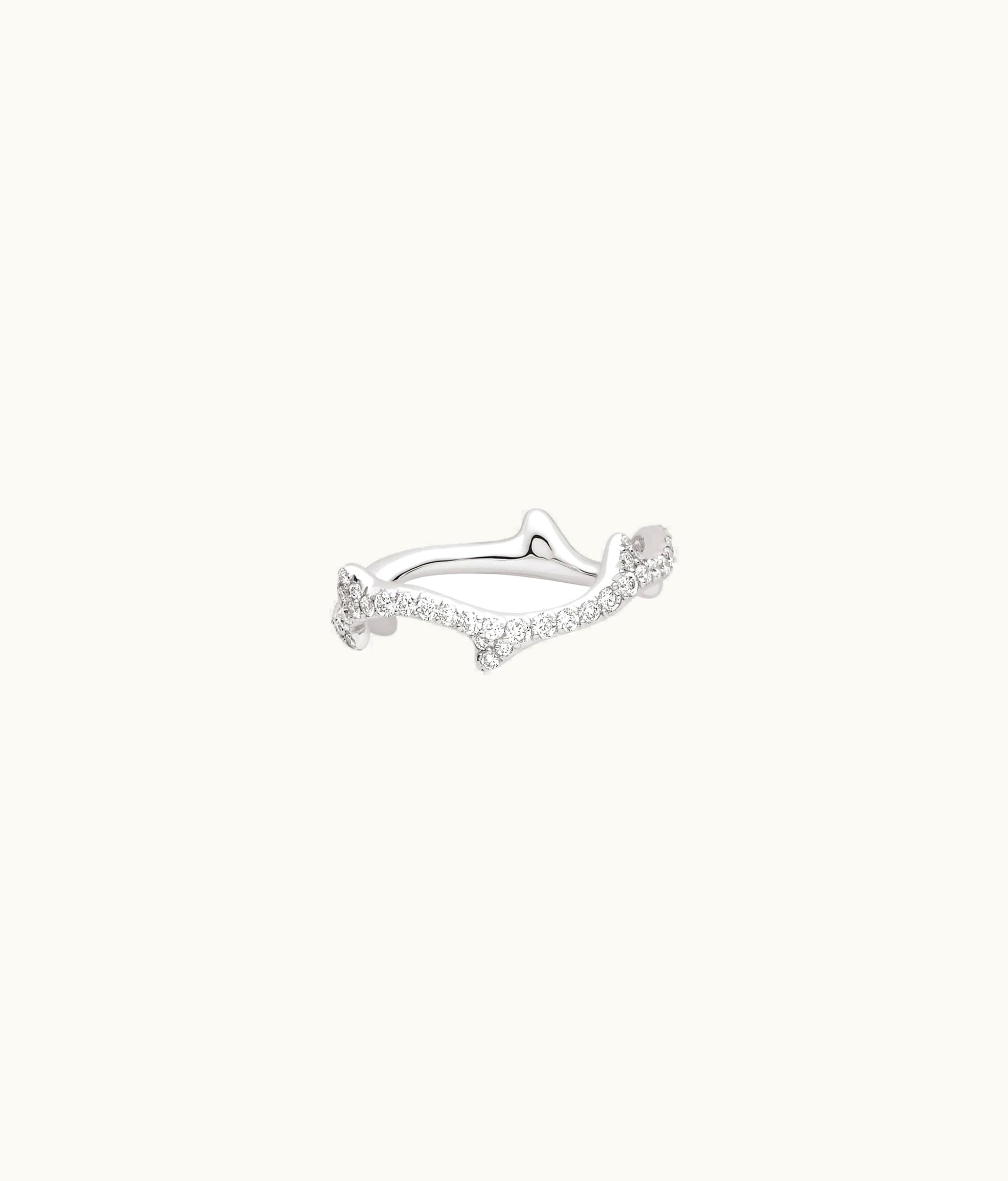 Dior Bois De Rose Ring - White Gold And Diamonds