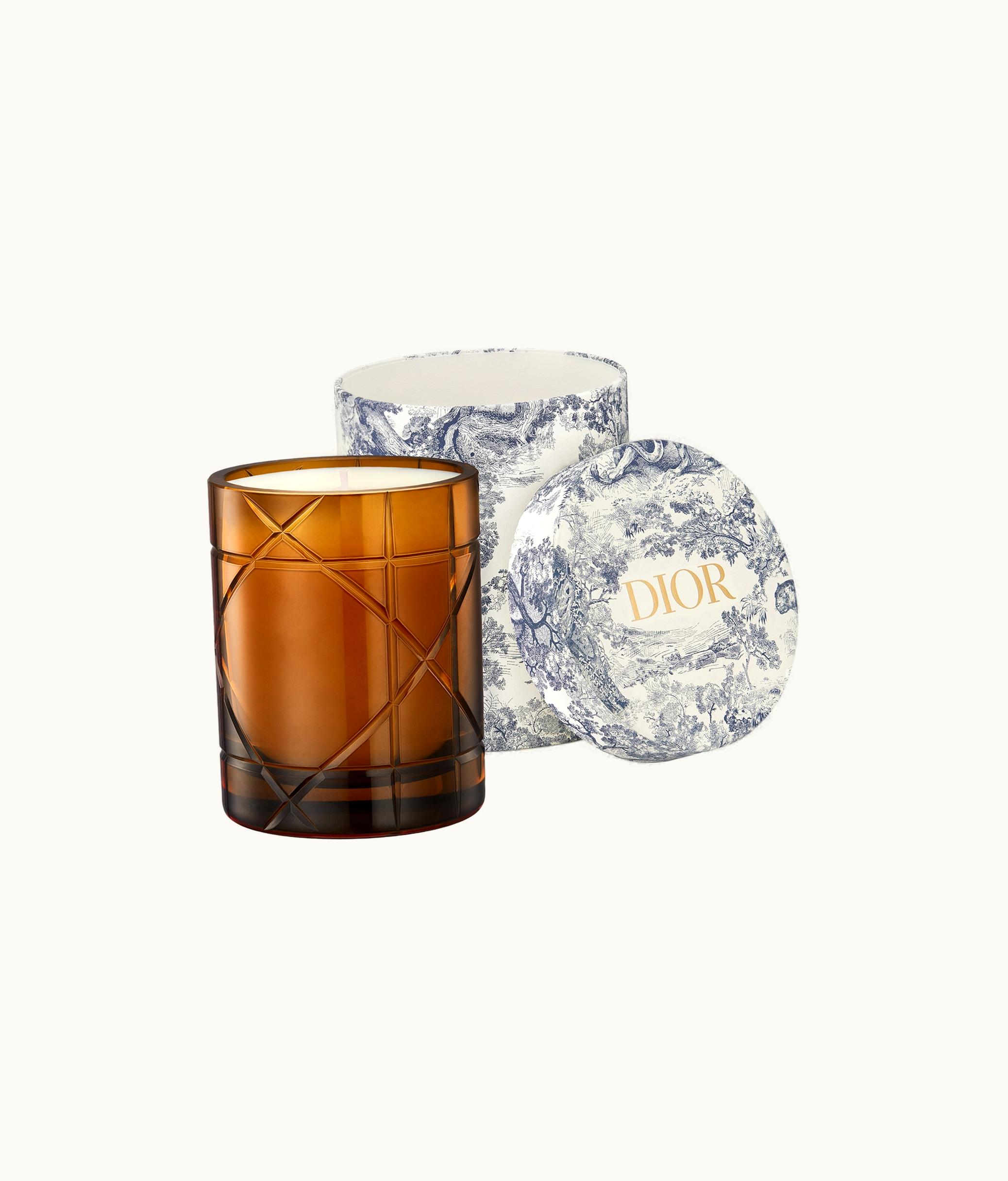 Dior Poires Aux Épices Scented Candle - Amber-Colored Cannage