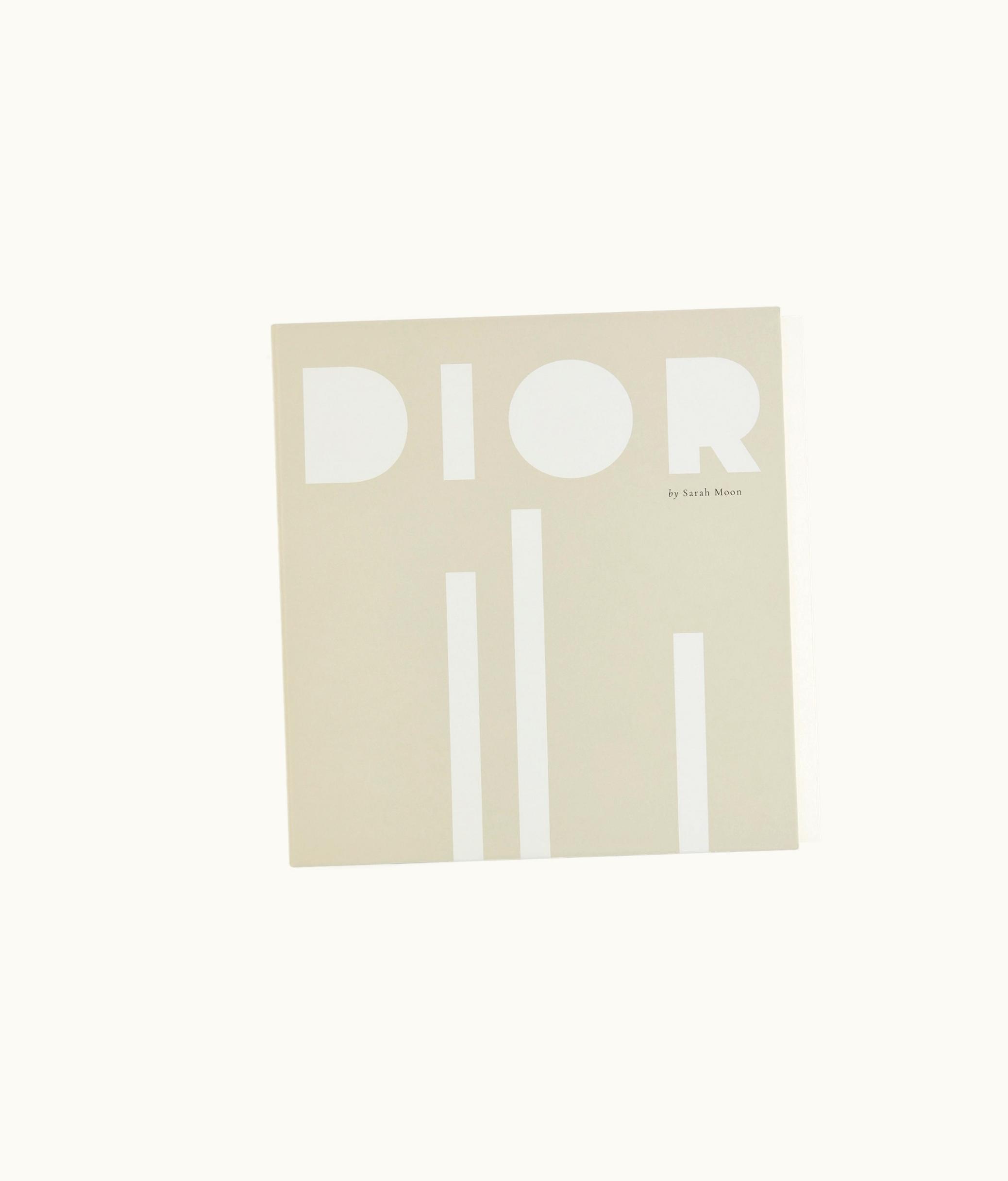 Dior Book: Dior By Sarah Moon - English Version