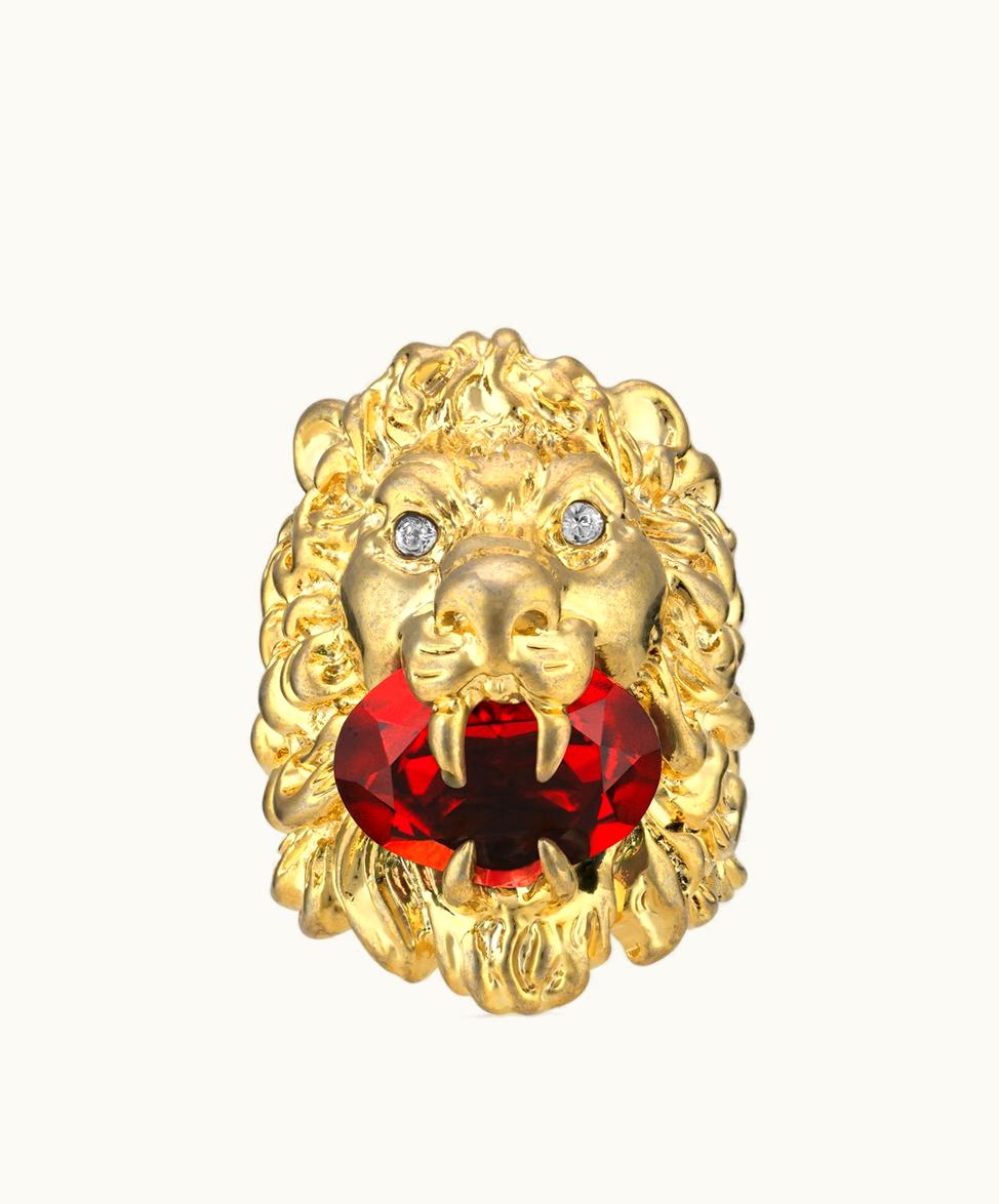 Gucci Gucci Leo Crystal Aged Gold-Toned Metal Lion Head Ring in Red