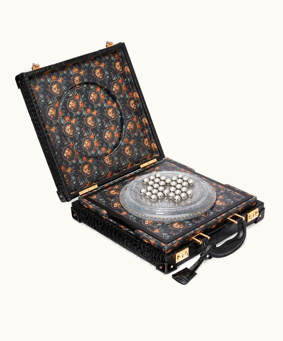 Gucci Gucci Decorative Set With Crocodile Case_x000d_ Black