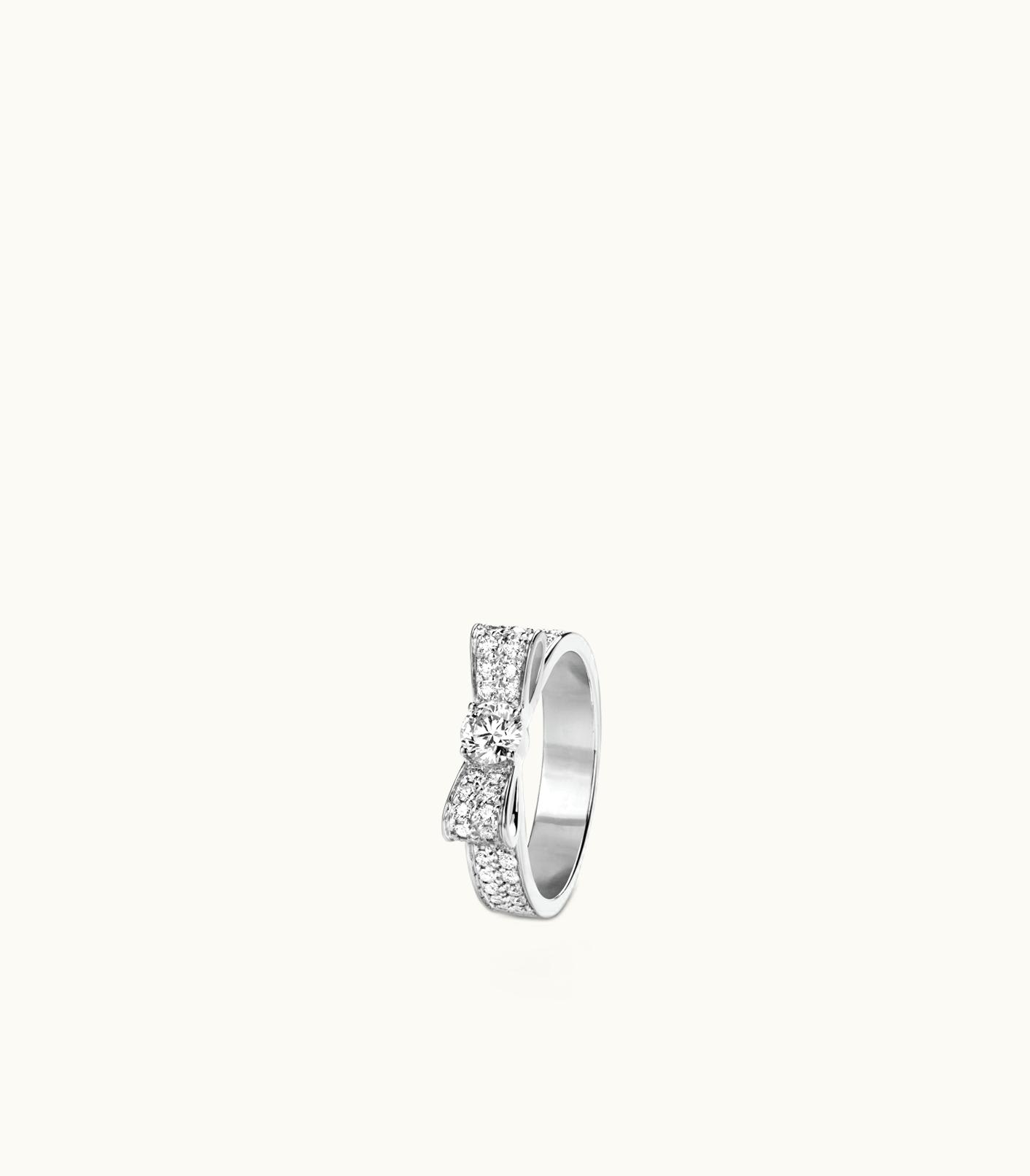 Chanel Chanel Ruban Ring - J3413