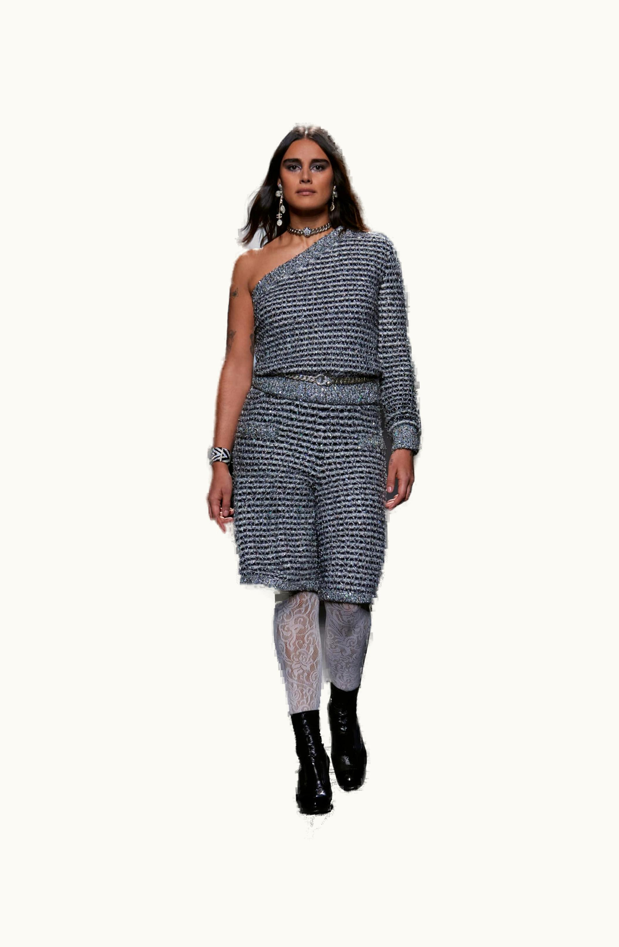 Chanel Chanel Pullover - Silk, Cashmere & Metallic Fibers, Black, White & Silver