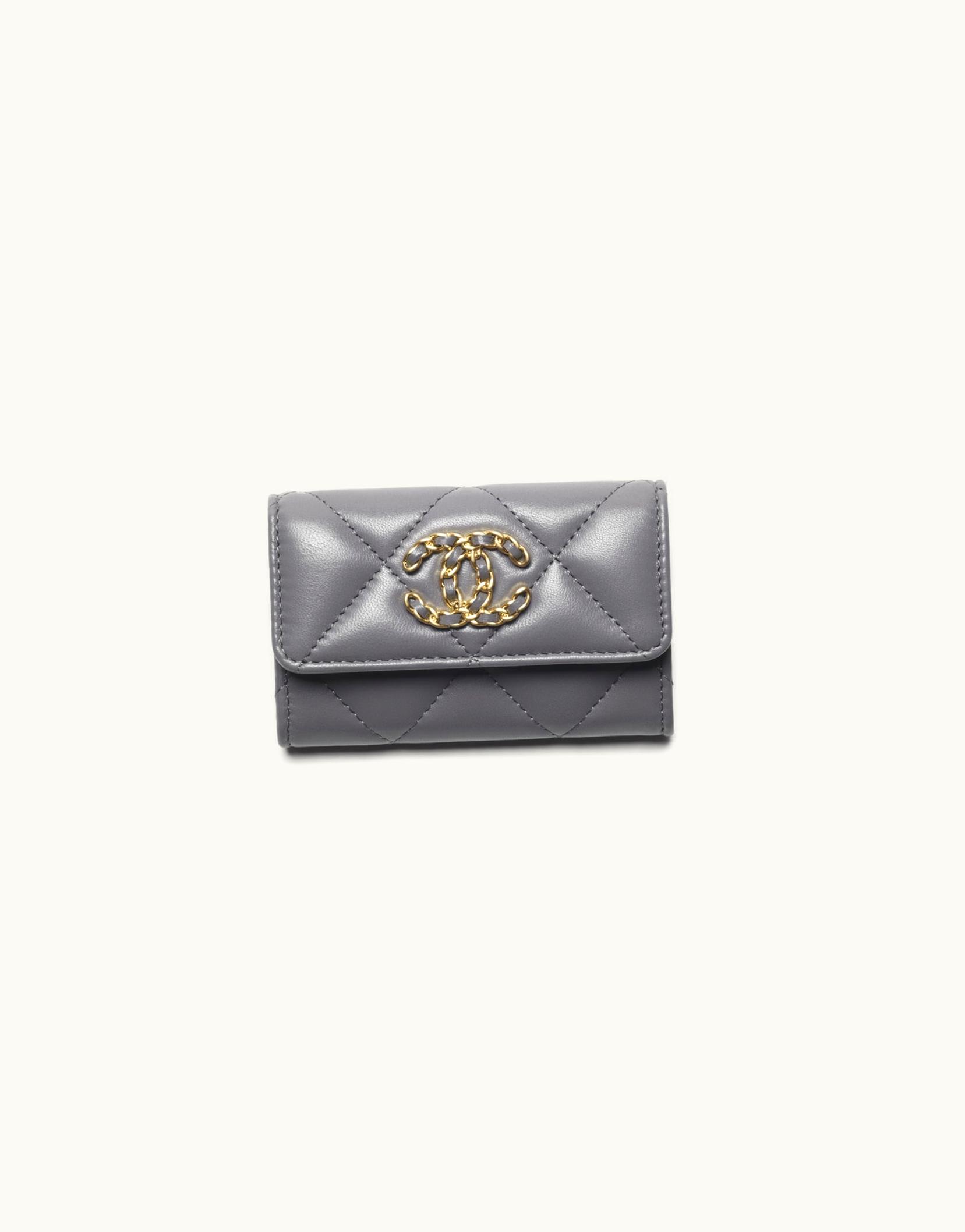 Chanel Chanel 19 Flap Card Holder - Shiny Lambskin, Gold-Tone, Silver-Tone & ruthenium-finish Metal, Gray