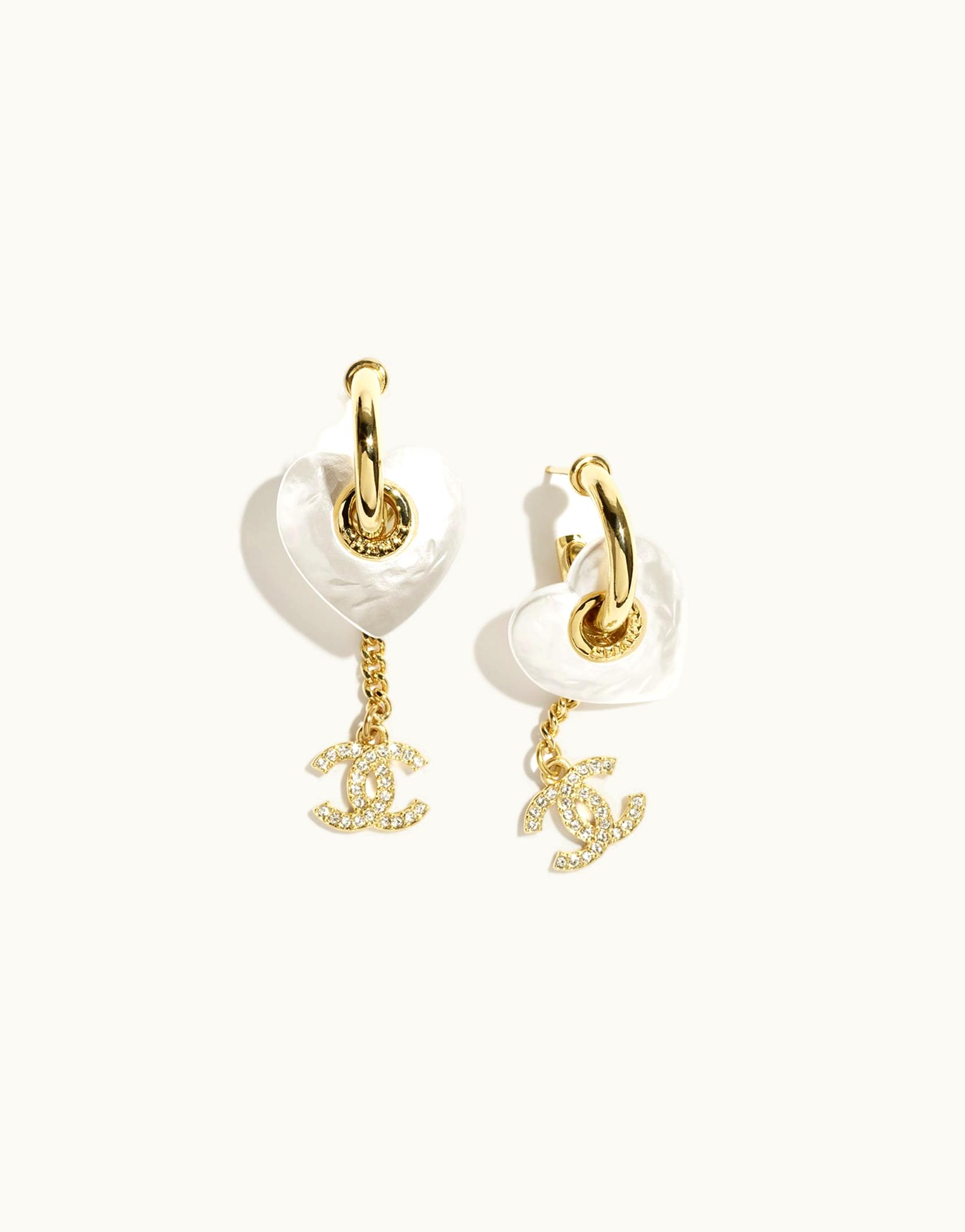 Chanel Chanel Pendant Earrings - Metal, Resin & Strass, Gold, Pearly White & Crystal