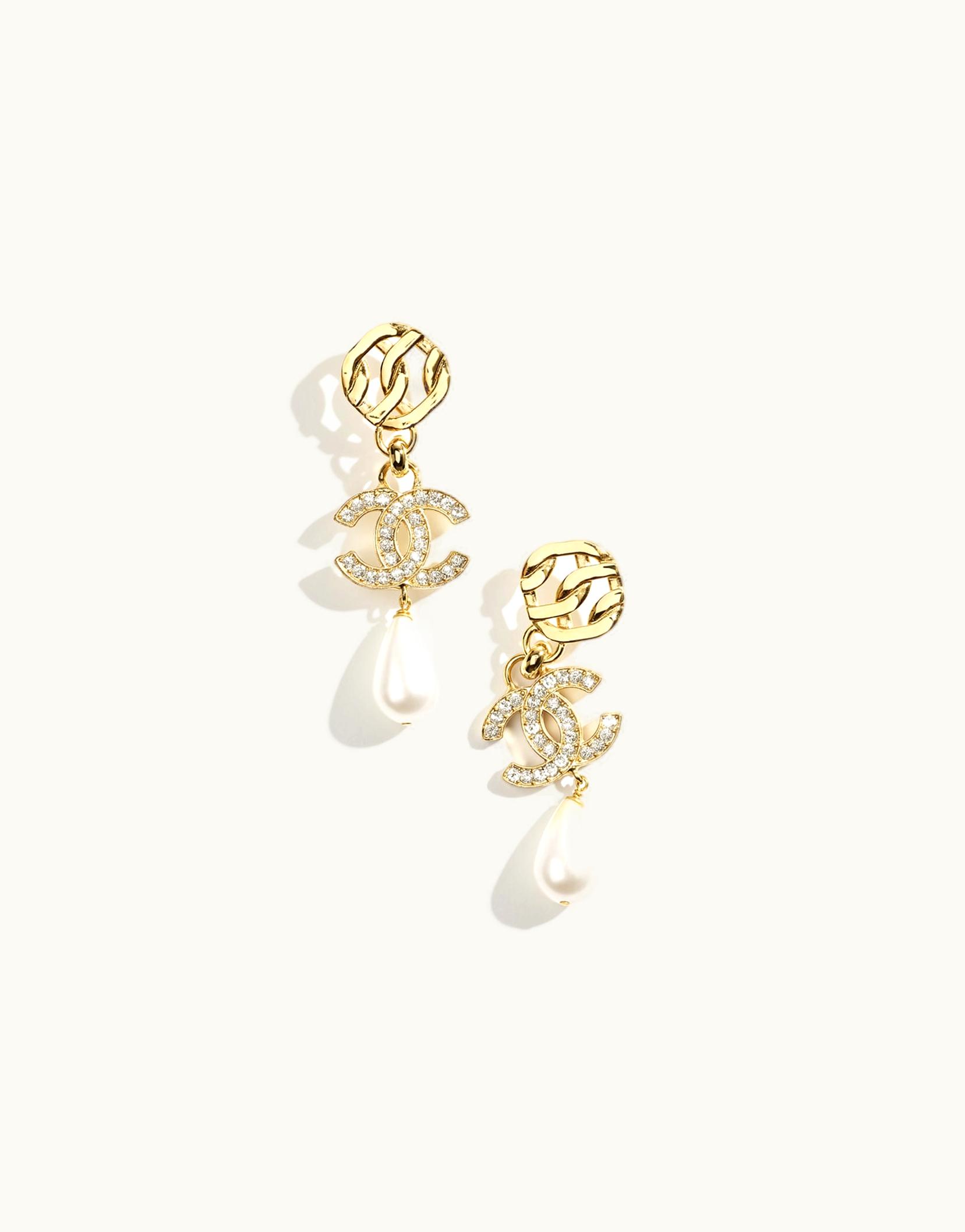 Chanel Chanel Pendant Earrings - Metal, Resin & Strass, Gold, Pearly White & Crystal ABC887B15950NV808