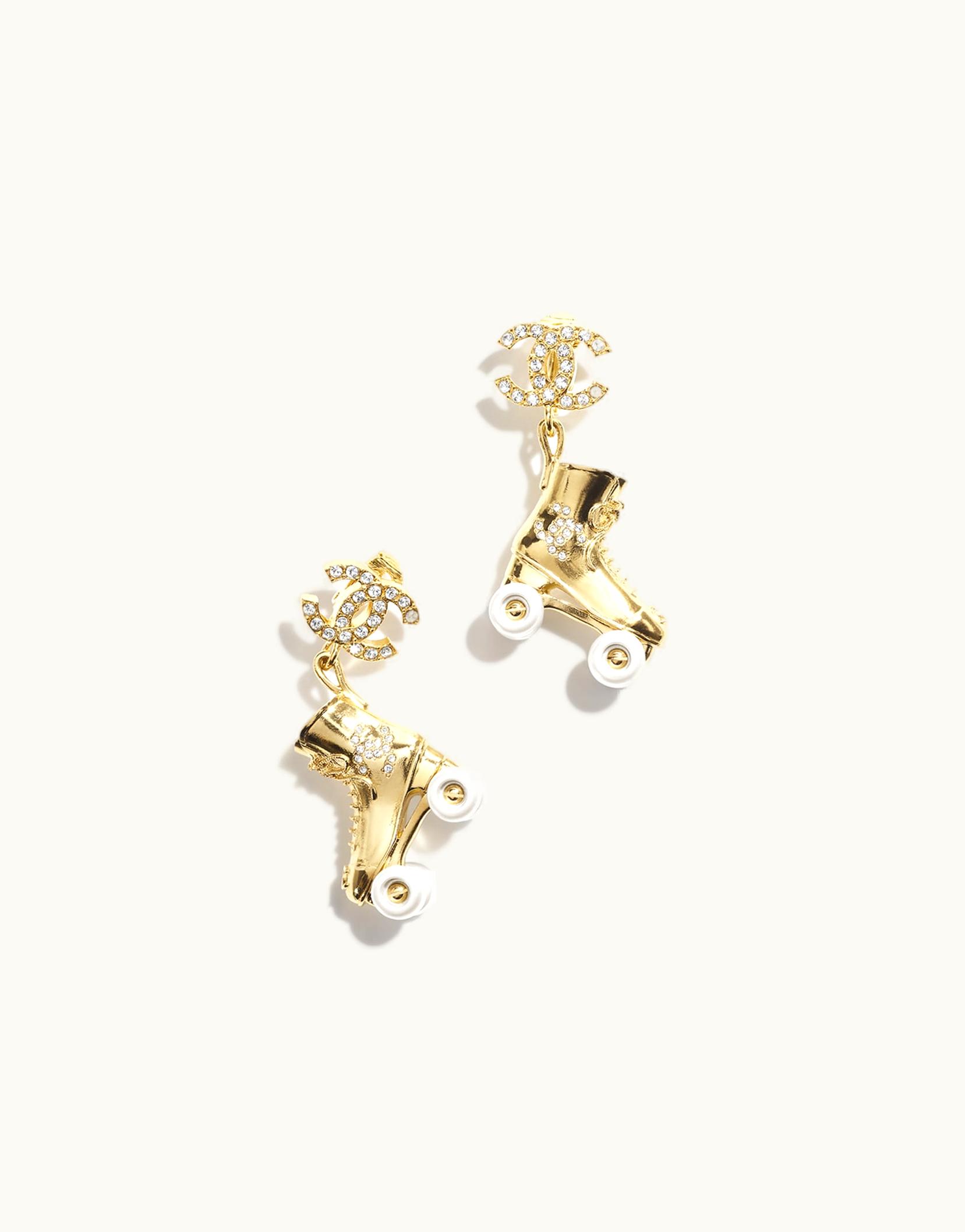 Chanel Chanel Clip-on Pendants - Metal & Strass, Gold, Pearly White & Crystal