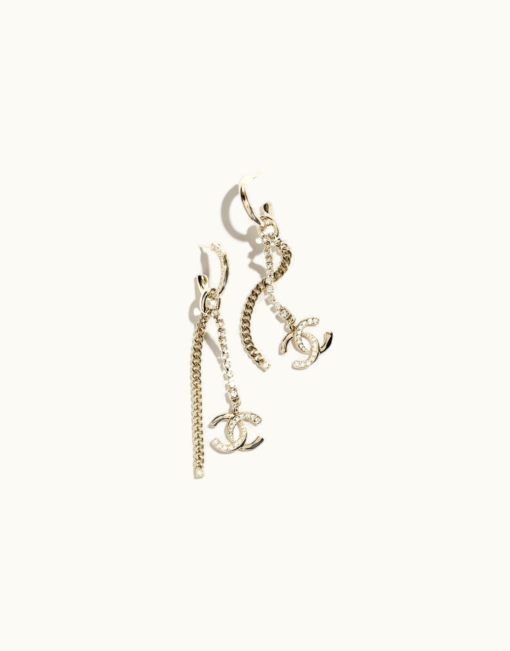 Chanel Chanel Pendant Earrings - Metal & Strass, Gold & Crystal ABD047B15387NU491