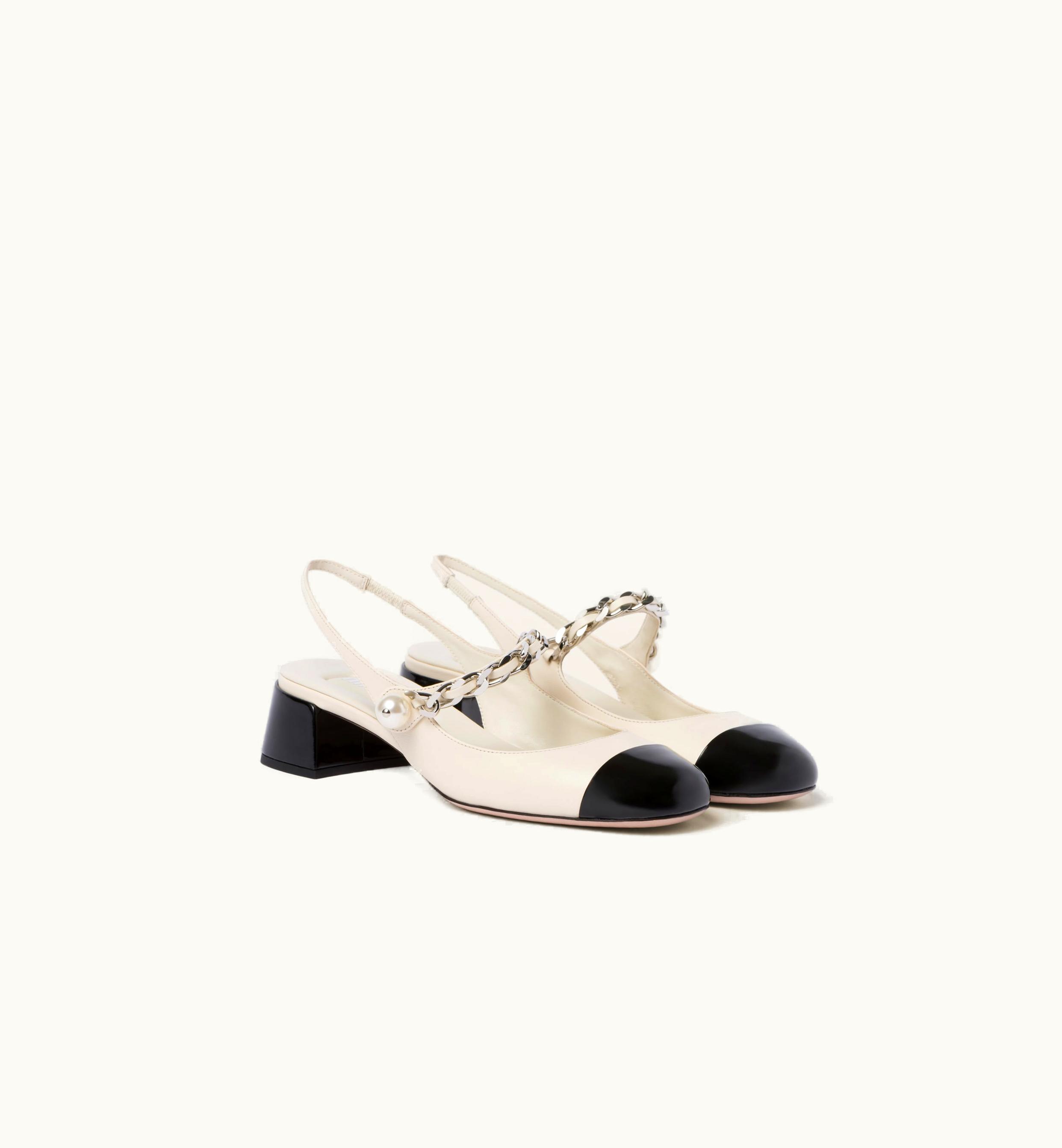 Miu Miu Miu Miu Leather And Patent Leather Slingback Pumps Ivory / Black