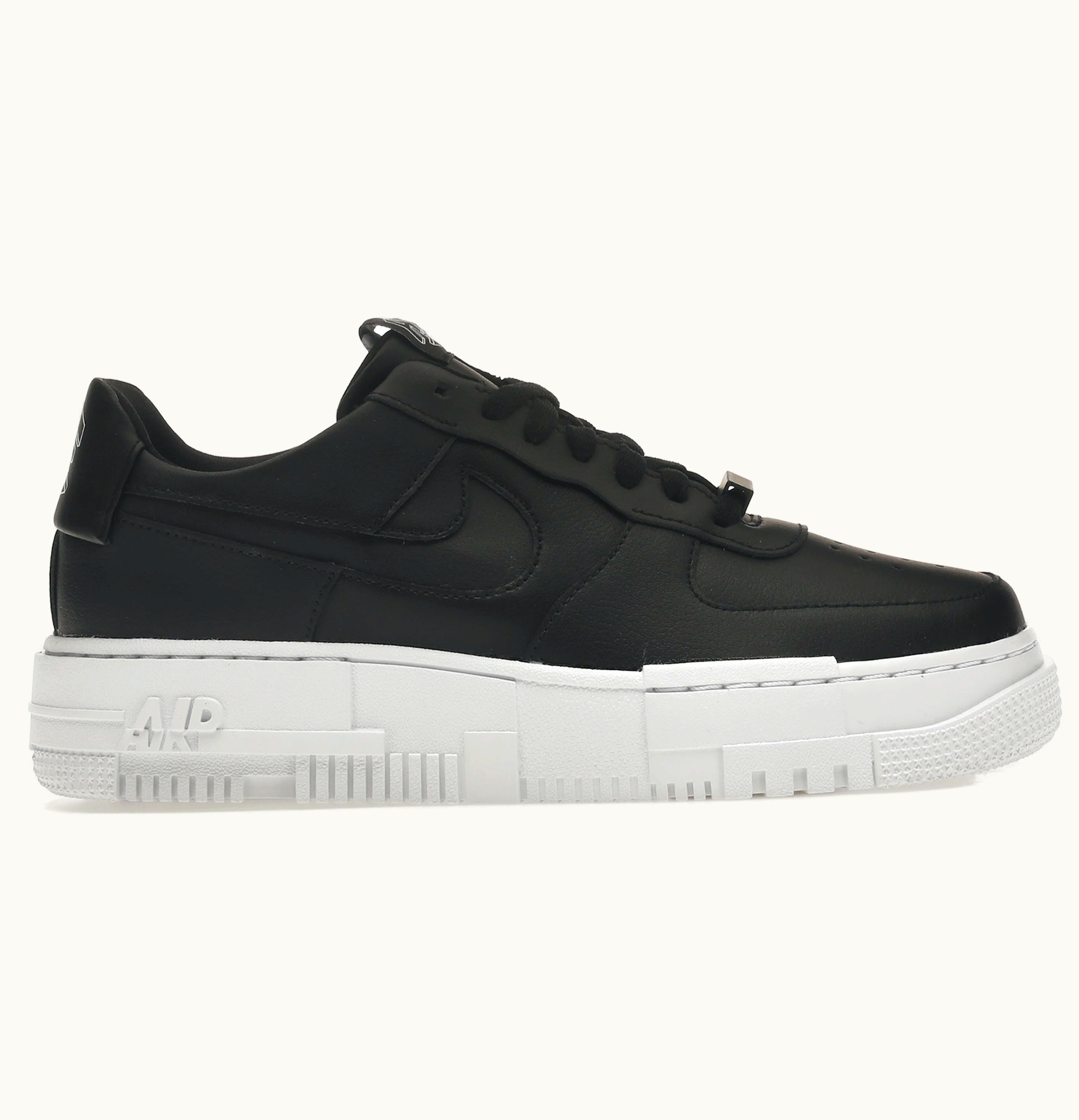 Nike Nike Air Force 1 Pixel Black White W