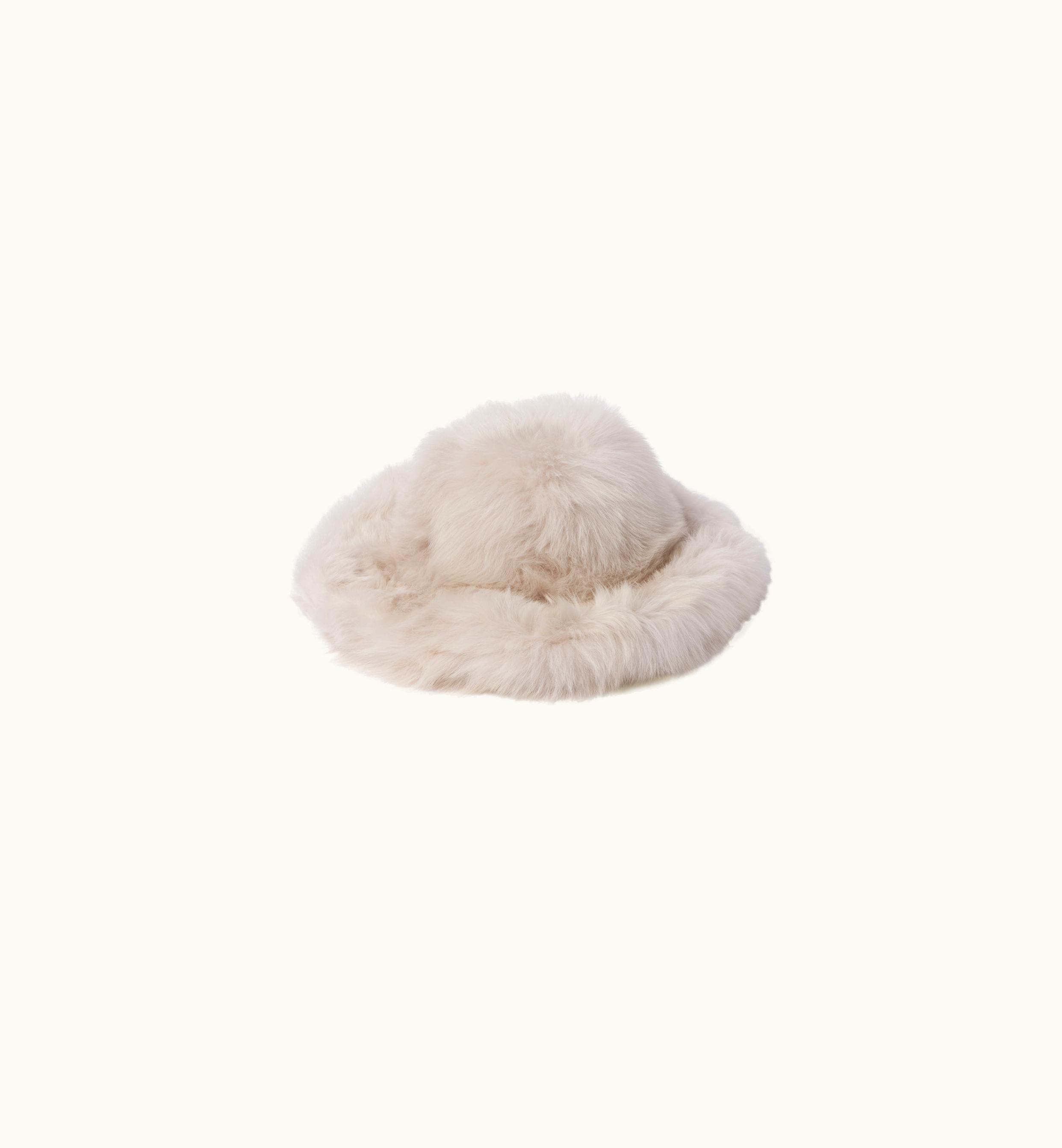 Miu Miu Miu Miu Shearling Hat Ivory Luxury Shearling Hat Ivory
